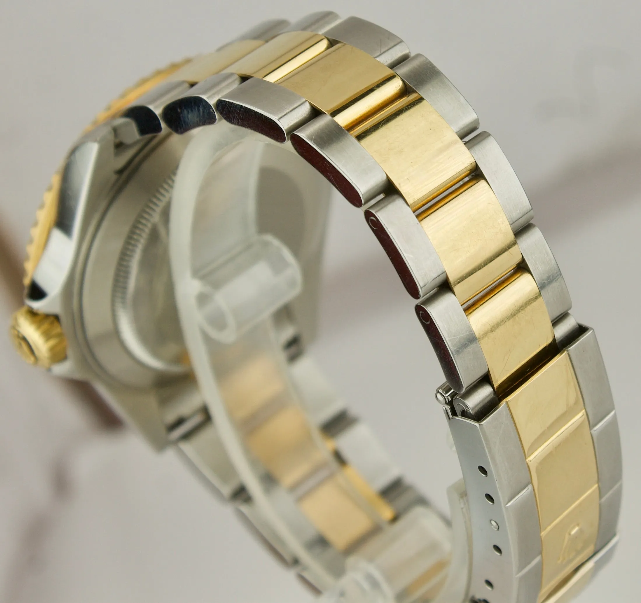 2008 Rolex Submariner Date REHAUT Champagne Sapphire Diamond Serti Watch 16613