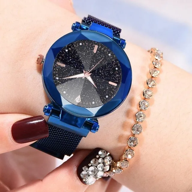 2019 New Women Watches Fashion Luxury Quartz Watch Magnetic Buckle Stainless Steel Strap Refractive Surface Luminous Dial Clock