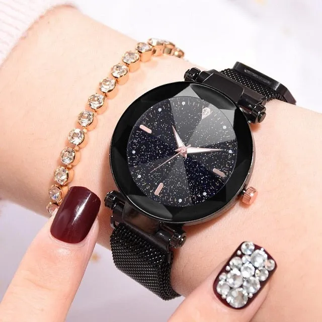 2019 New Women Watches Fashion Luxury Quartz Watch Magnetic Buckle Stainless Steel Strap Refractive Surface Luminous Dial Clock