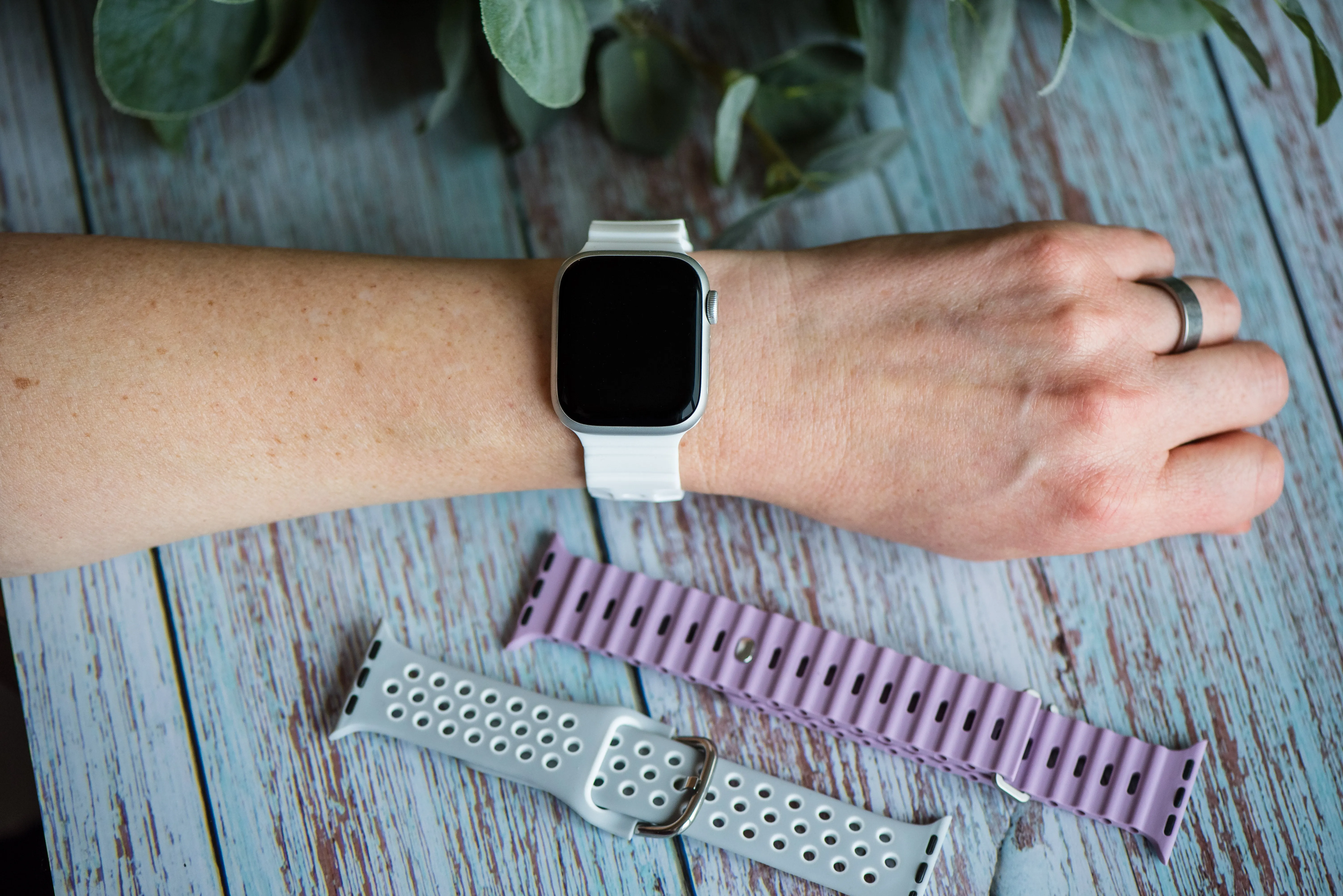 Apple Band - Silicone All-Terrain - White