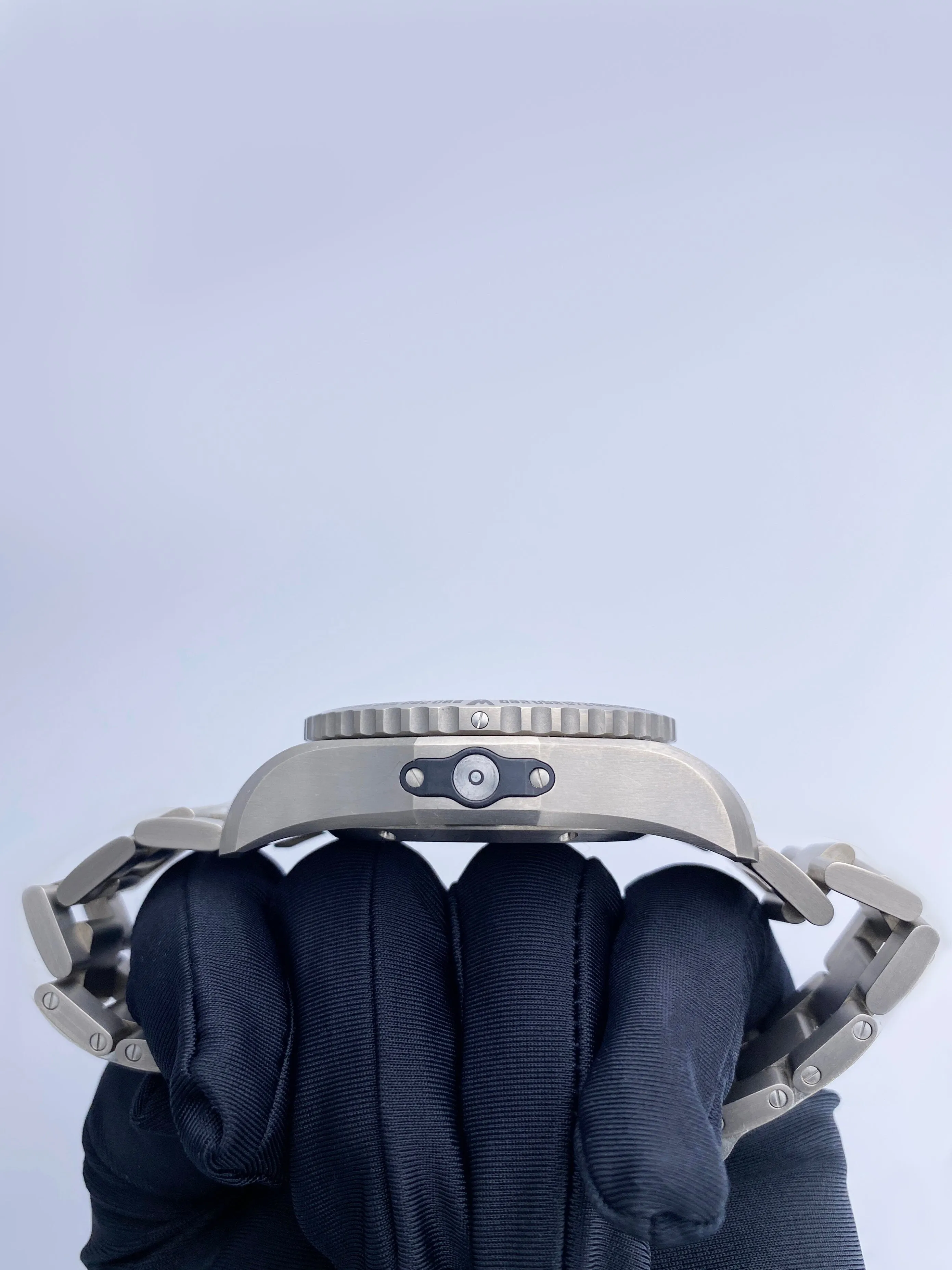 Breitling Cockpit B50 EB5010 Titanium Mens Watch