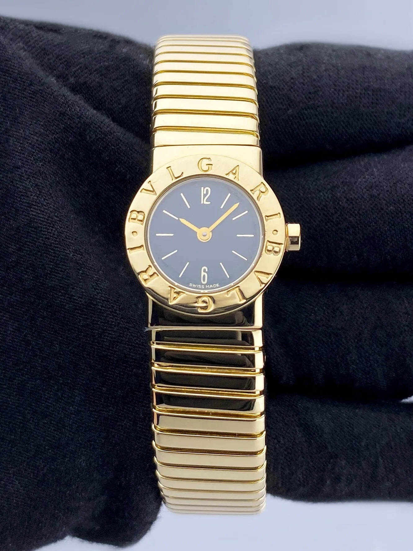 Bvlgari Tubogas BB 19 2T 18K Yellow Gold Ladies Watch