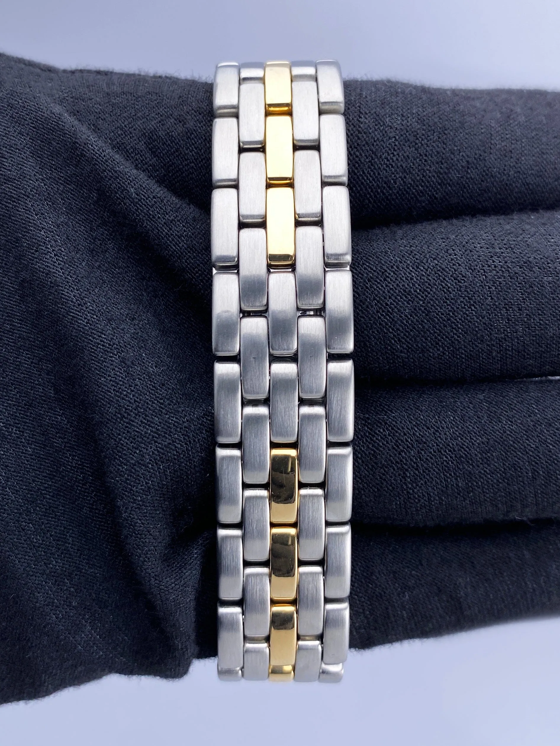 Cartier Panthere 183949 One Row Midsize Ladies Watch