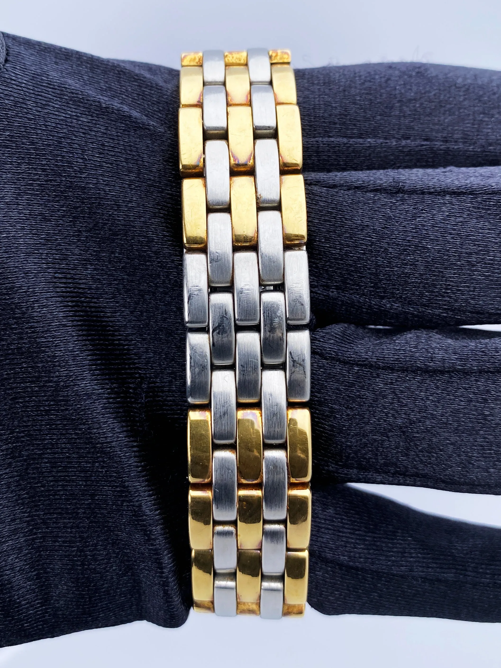 Cartier Panthere 187949 Three Row Midsize Ladies Watch