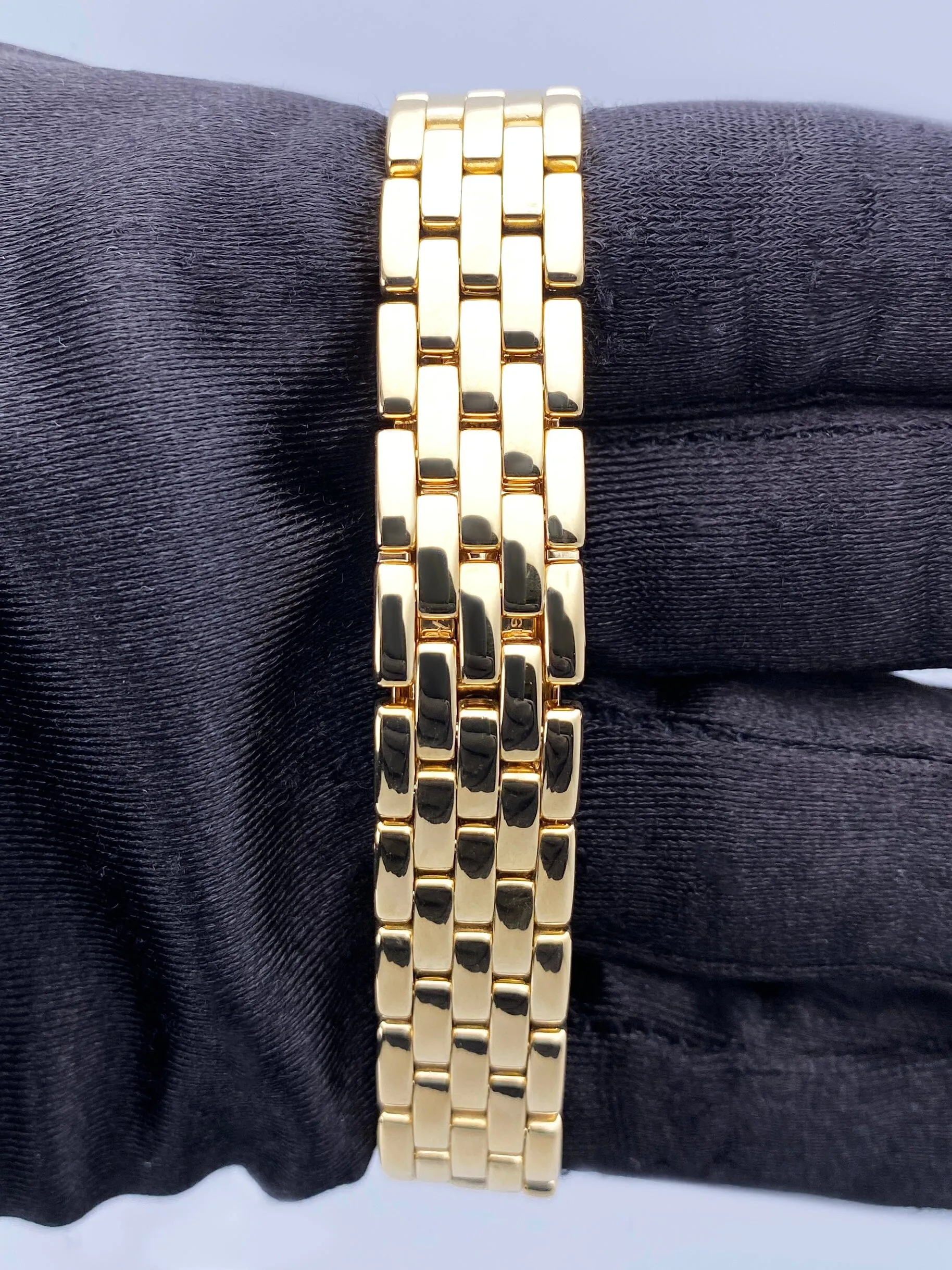 Cartier Panthere 8057917 18K Yellow Gold Ladies Watch Box Papers