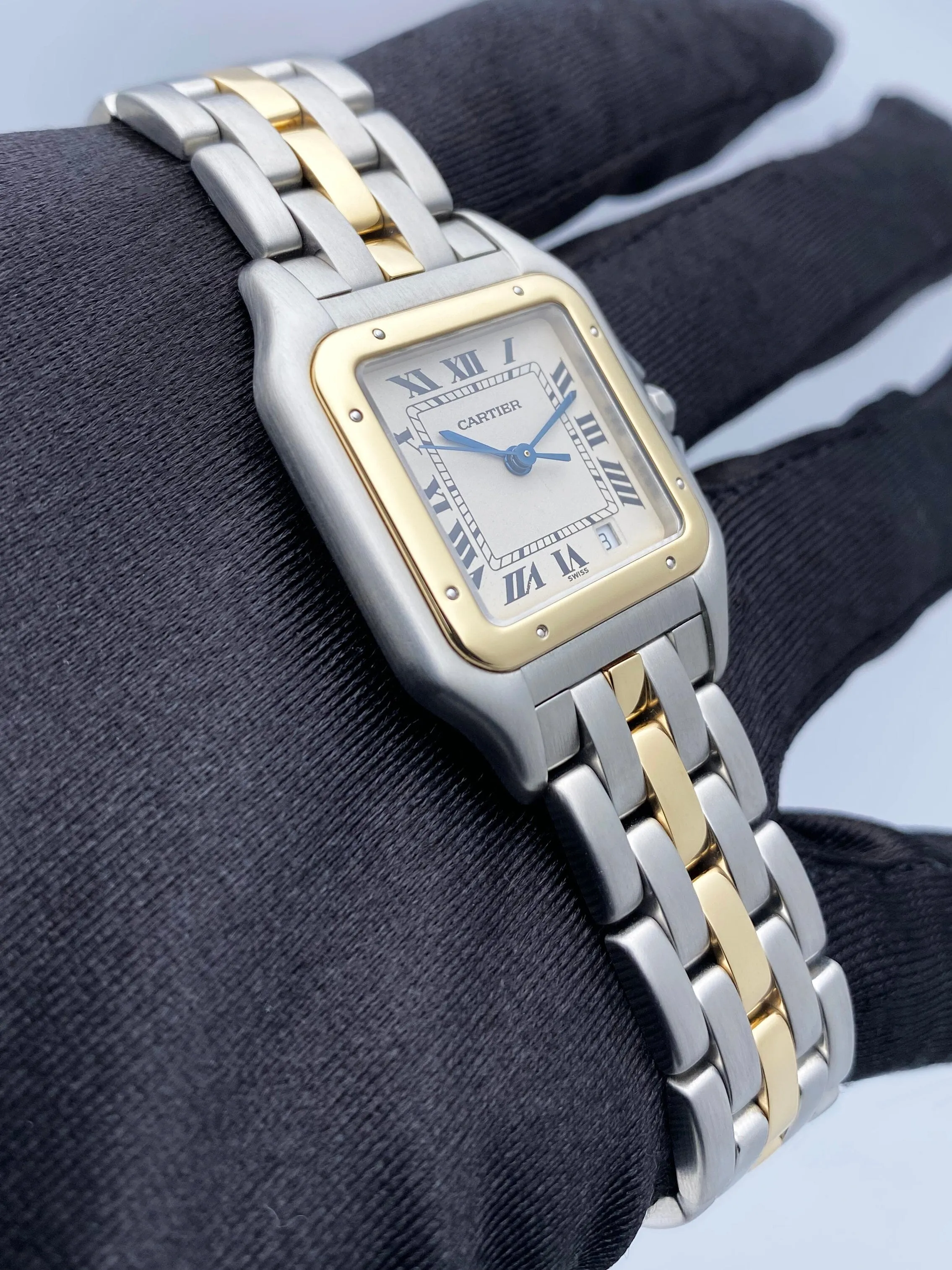 Cartier Panthere 83949 Midsize One Row Ladies Watch