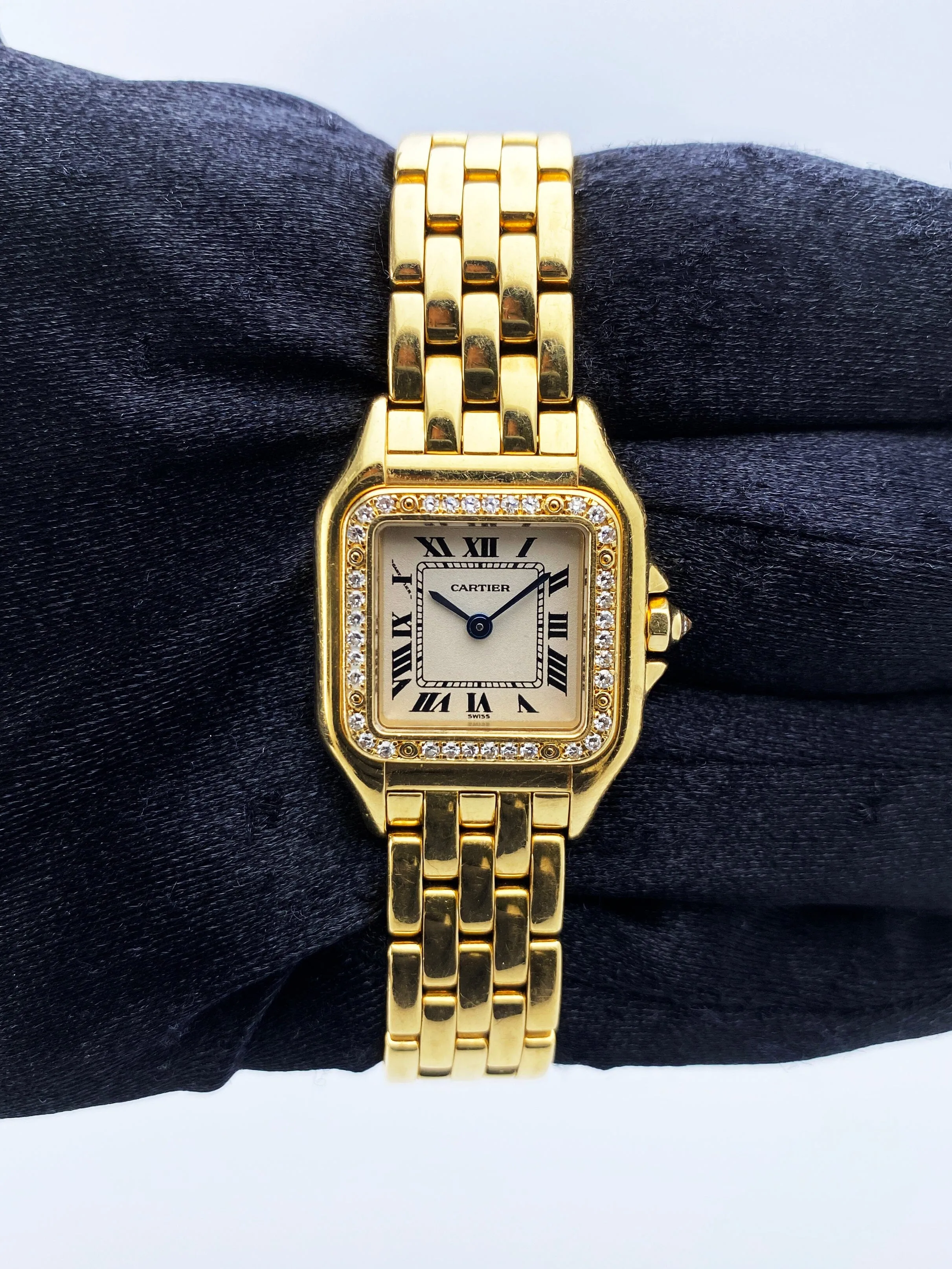 Cartier Panthere WF3070B9 18K Yellow Gold Diamonds Ladies Watch
