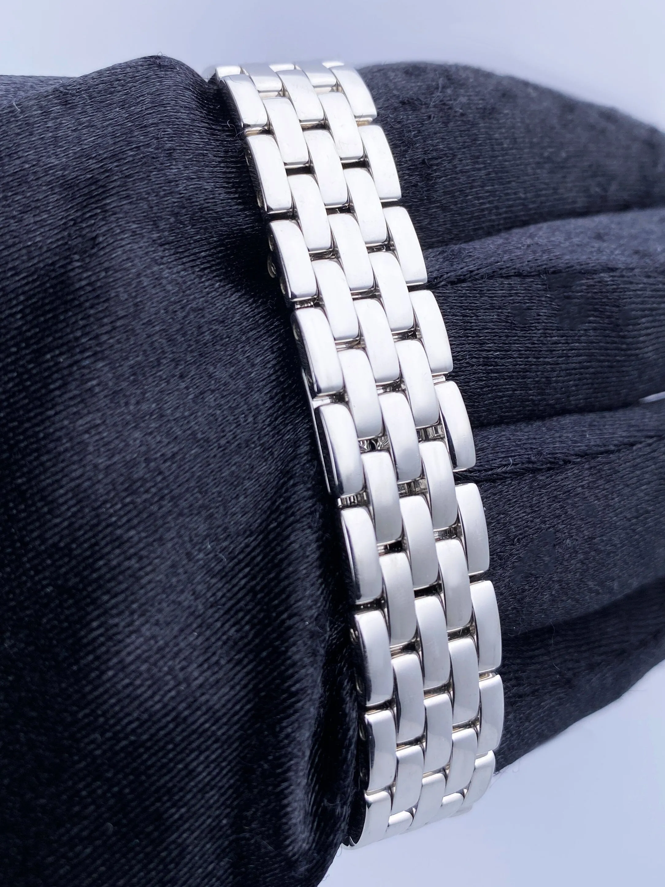 Cartier Panthere WF3259F3 Salmon Dial White Gold Diamond Ladies Watch