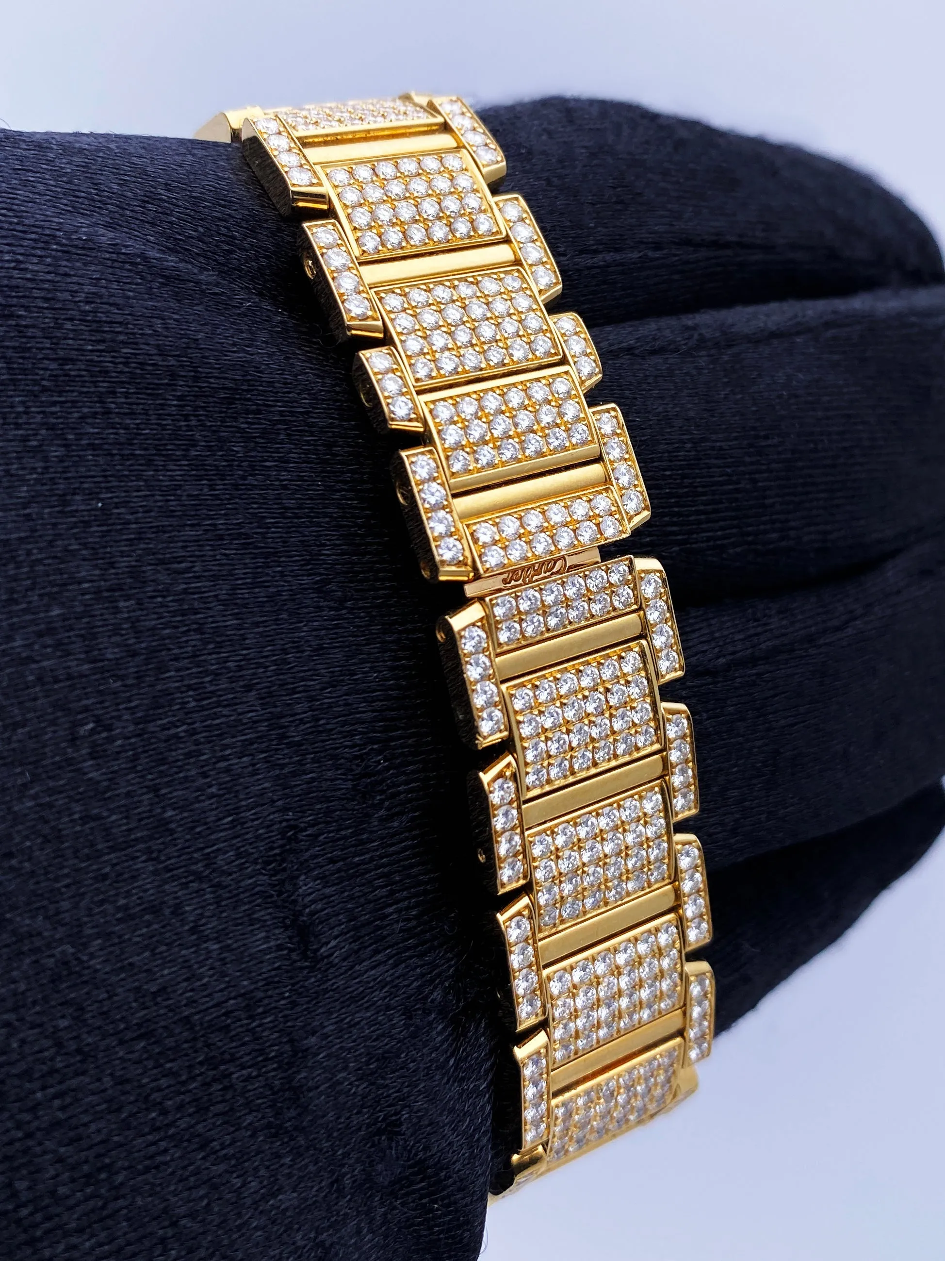 Cartier Tank Francaise WE1001RD Diamond Ladies Watch Box Papers