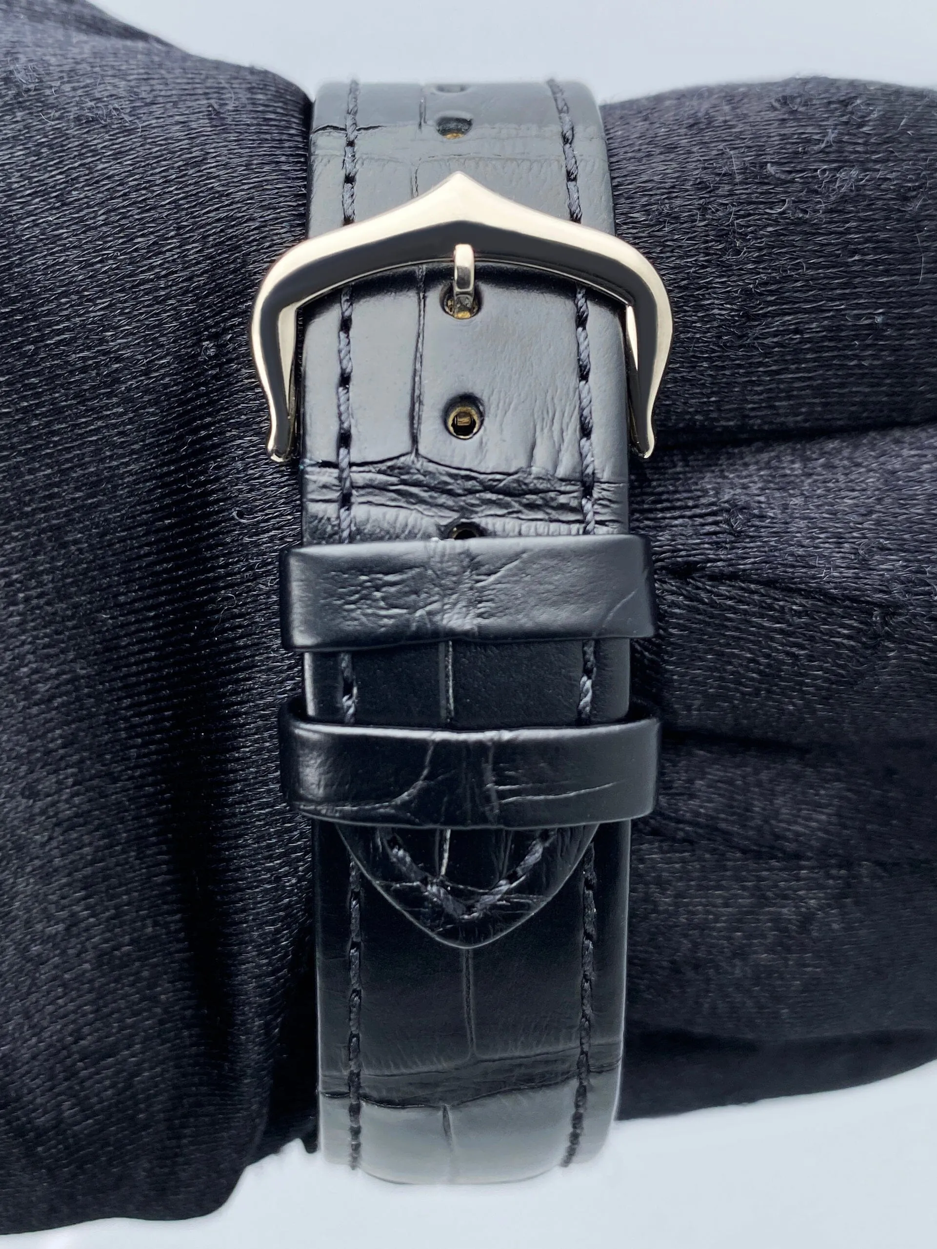 Cartier Tank Louis W1540956 Large Size 18K White Gold Watch