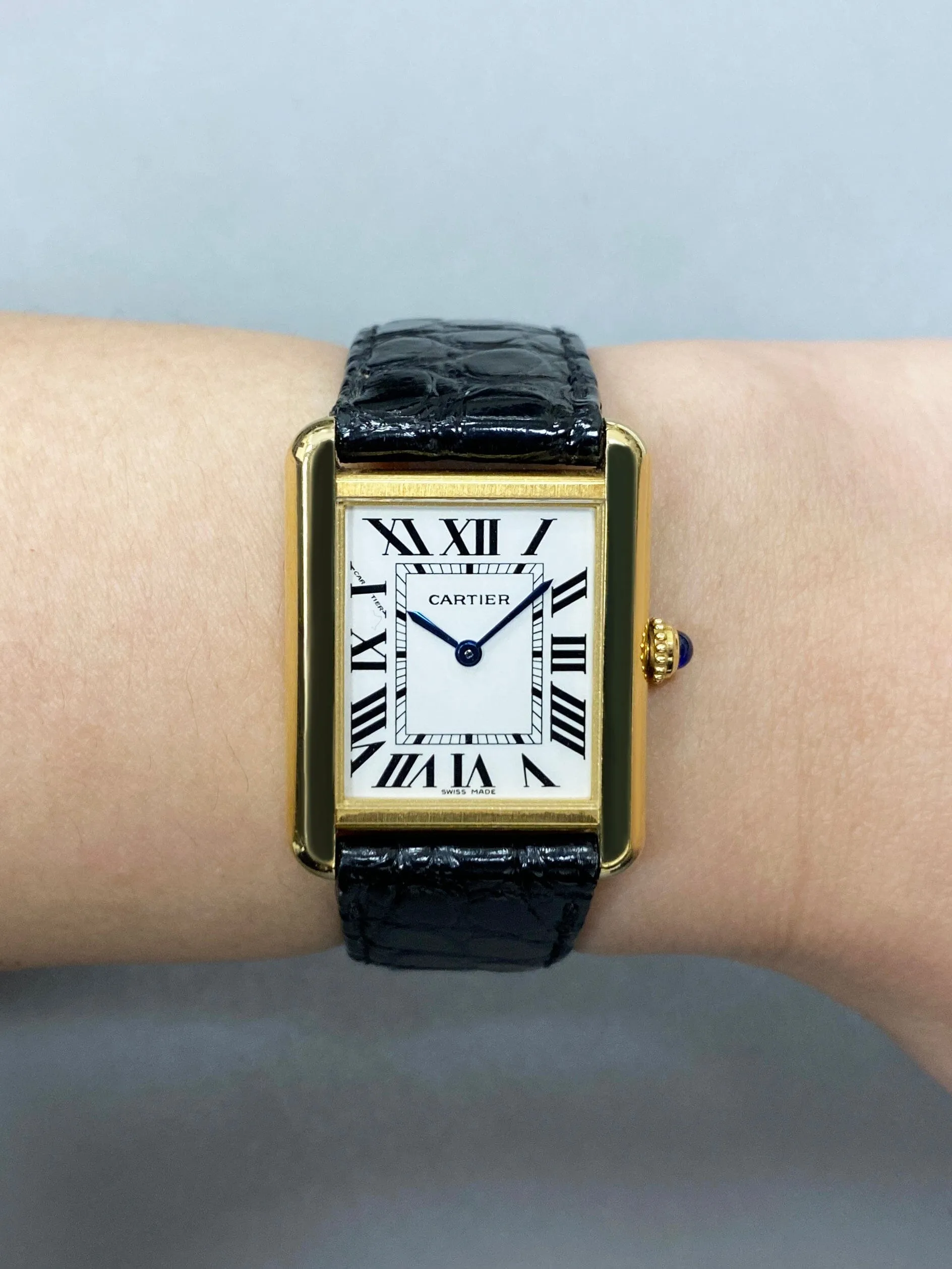 Cartier Tank Solo W1018755 18K Yellow Gold Ladies Watch Box Papers