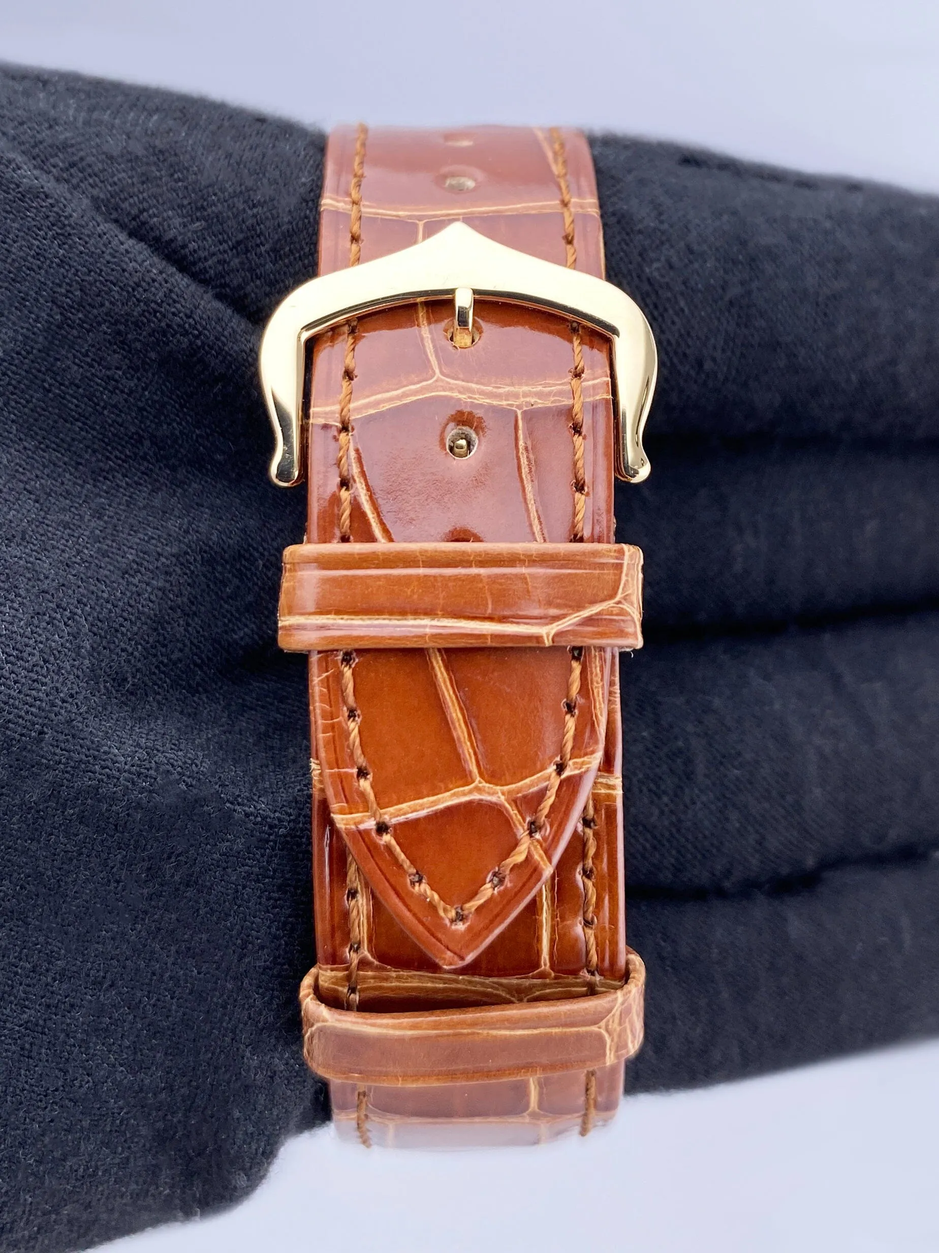 Cartier Tank Solo W5200002 18K Yellow Gold Ladies Watch