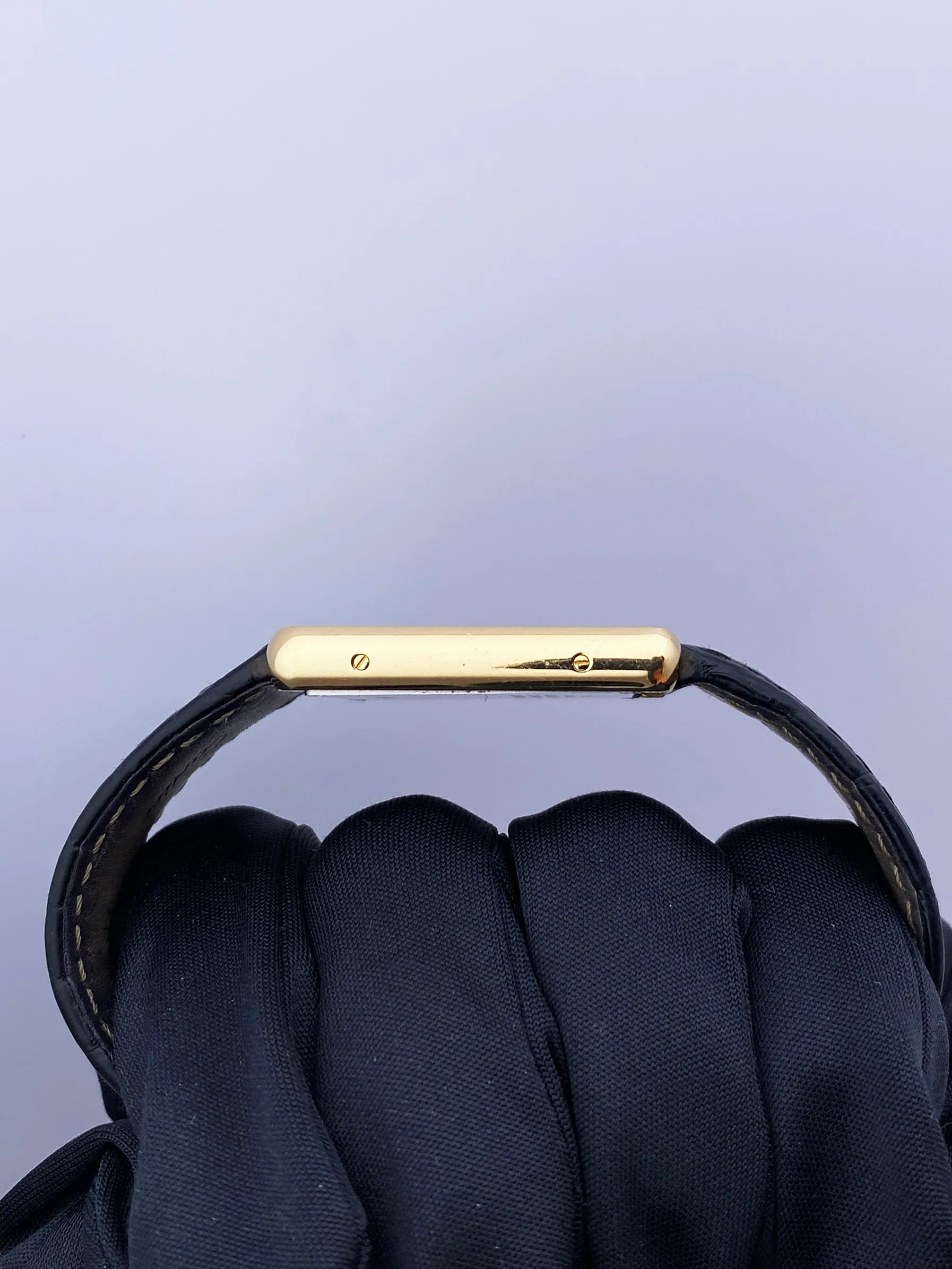 Cartier Tank Solo W5200004 / 2742 18K Yellow Gold Mens Watch