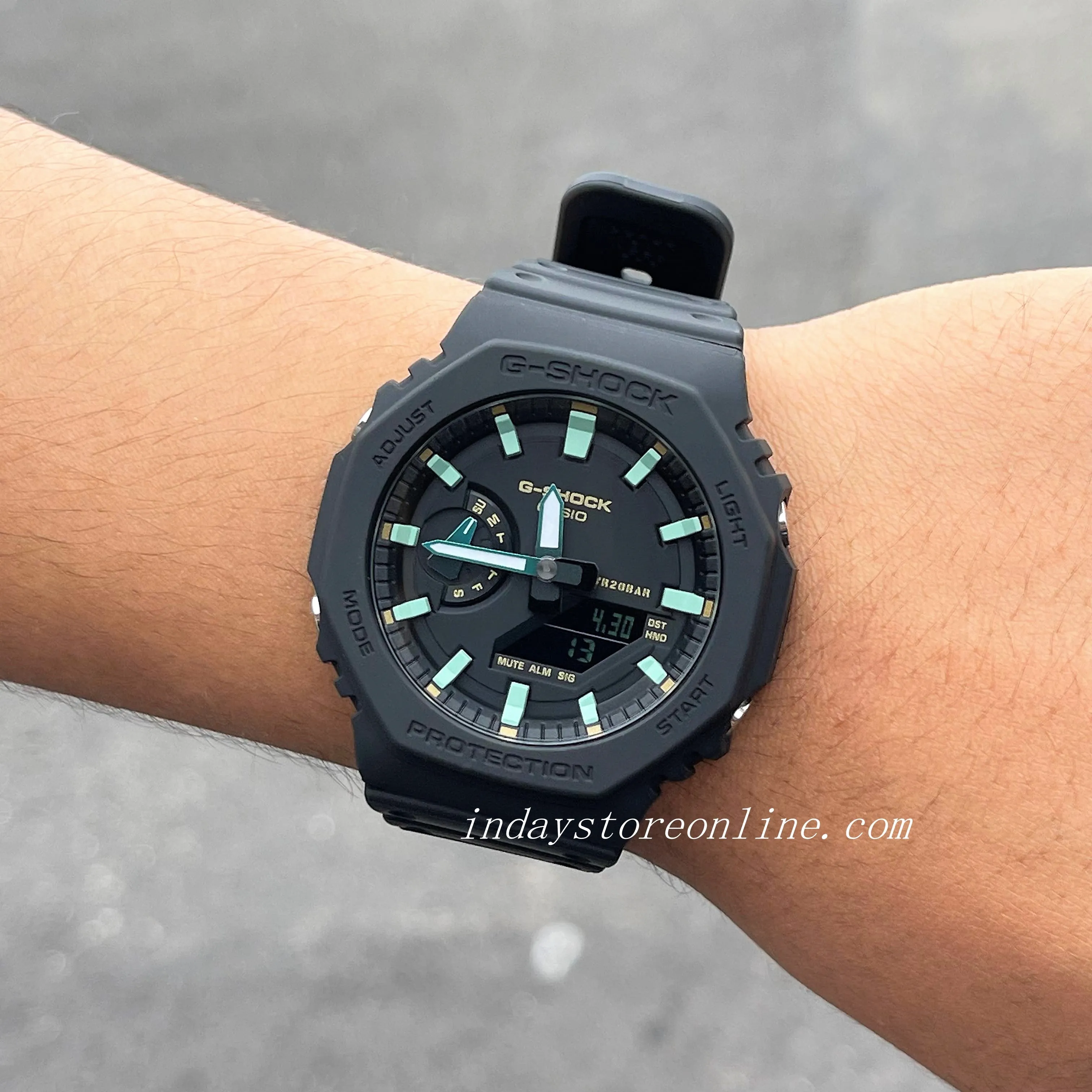 Casio G-Shock Men's Watch GA-2100RC-1A Analog-Digital 2100 Series Rusted Metal Design Neoclassic Black