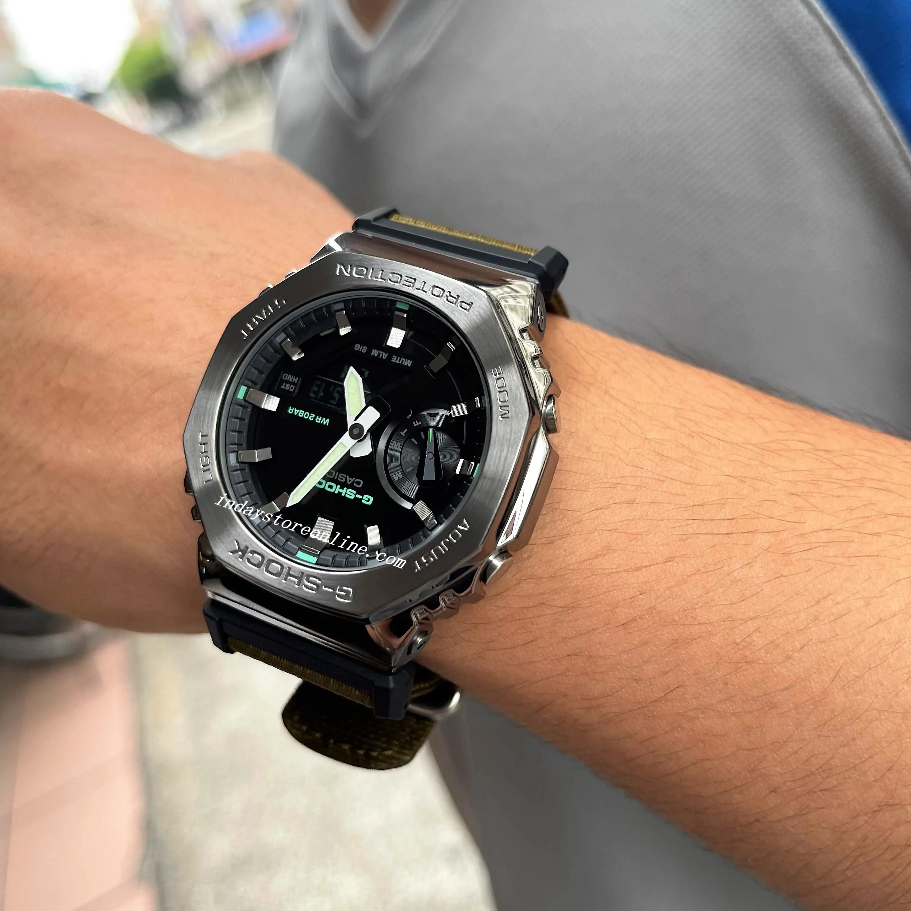 Casio G-Shock Men's Watch GM-2100CB-3A Analog-Digital Cloth Band Shock Resistant Mineral Glass