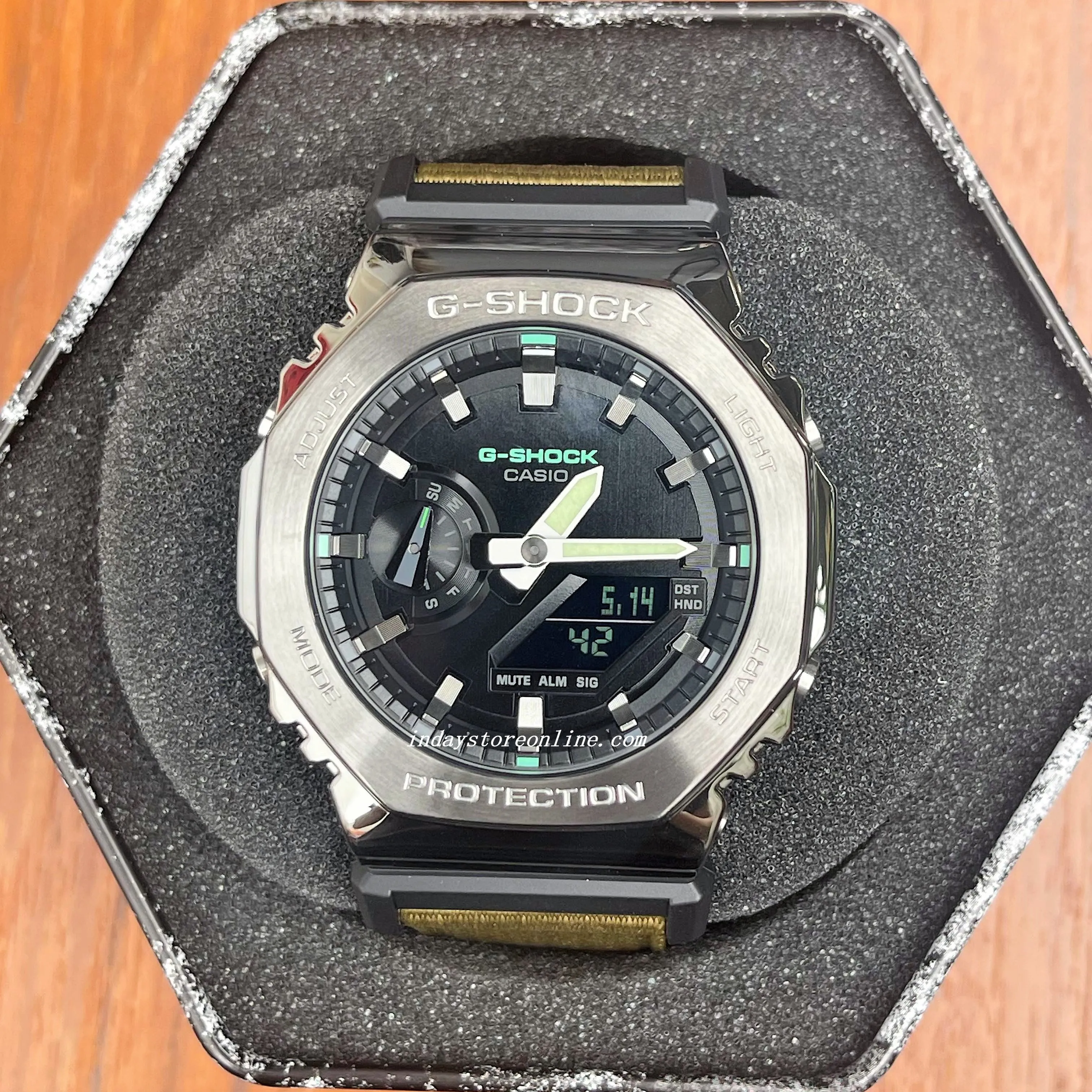 Casio G-Shock Men's Watch GM-2100CB-3A Analog-Digital Cloth Band Shock Resistant Mineral Glass