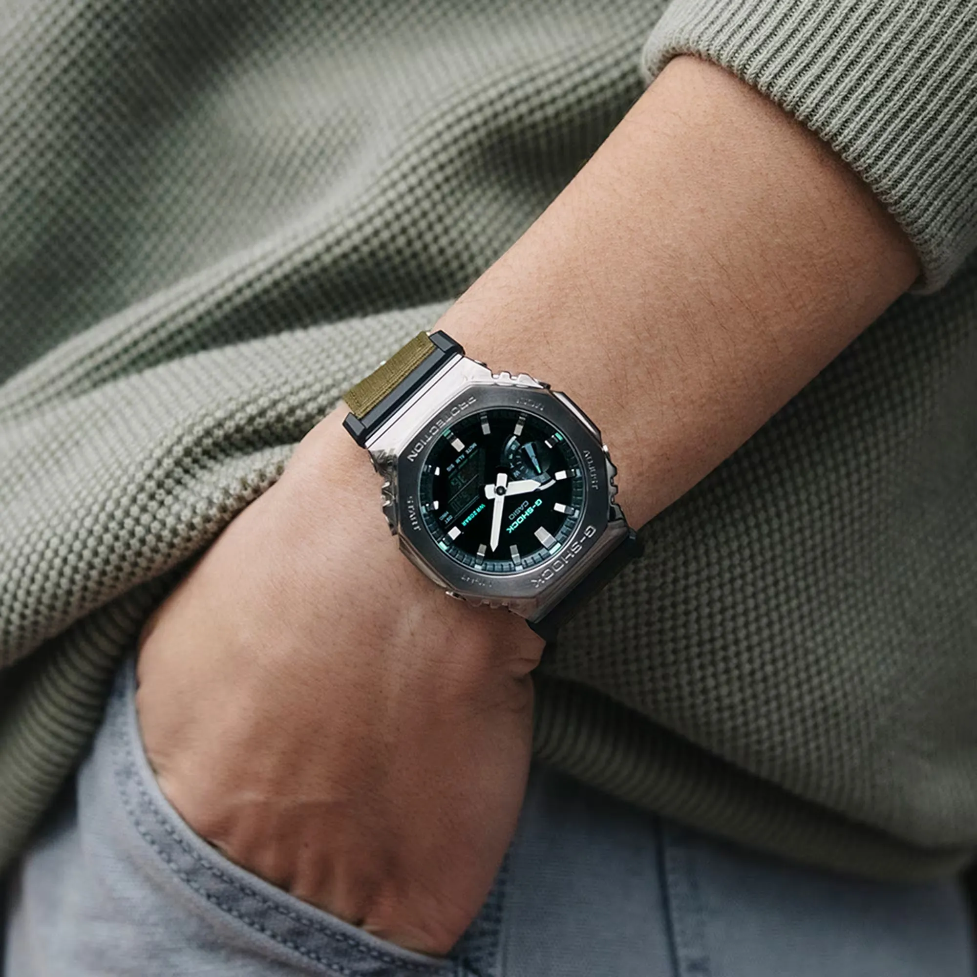 Casio G-Shock Metal Bezel CasiOak GM2100CB-3A GM2100 Ultility Watch Green Canvas