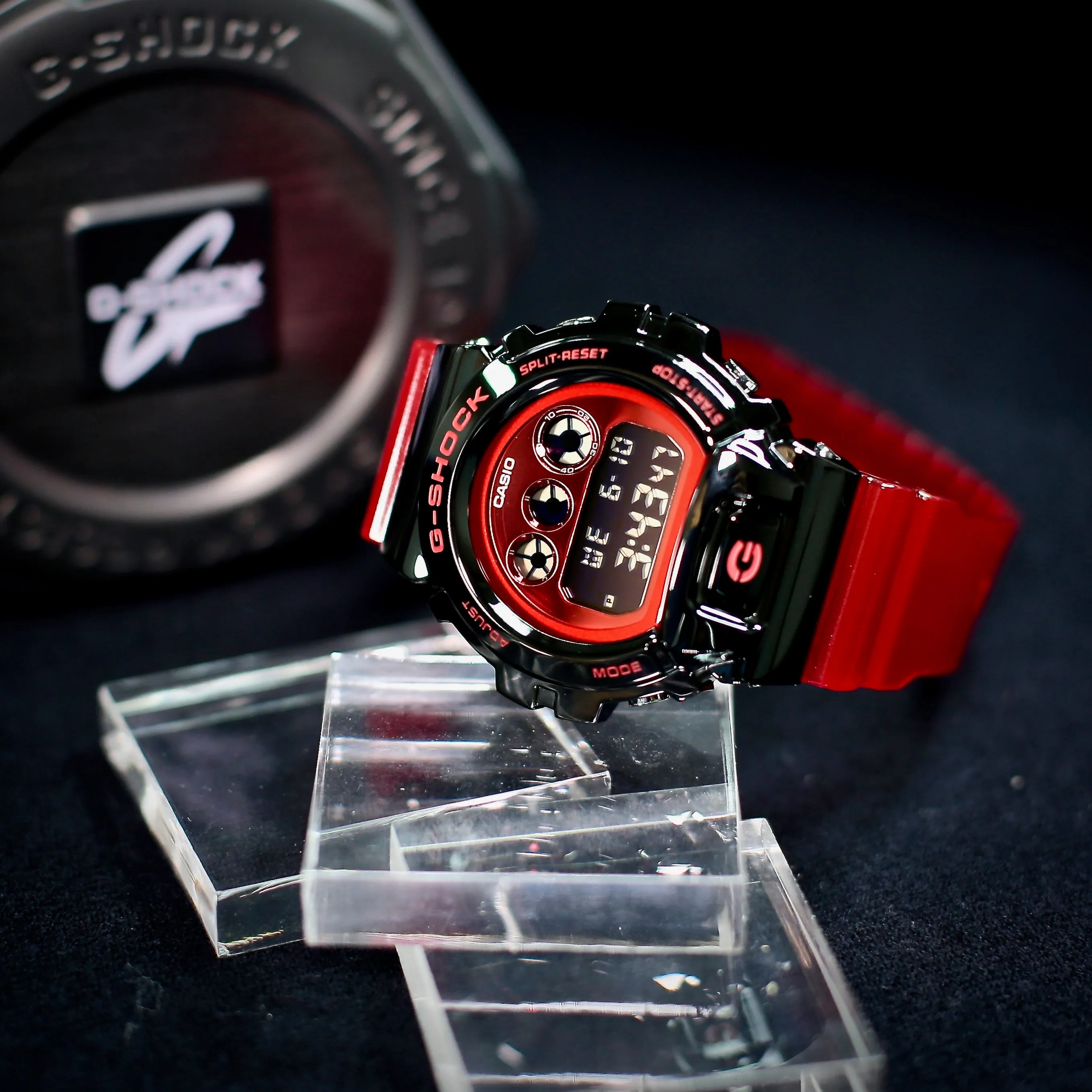 Casio G-Shock Metal Covered Bezel GM-6900B-4