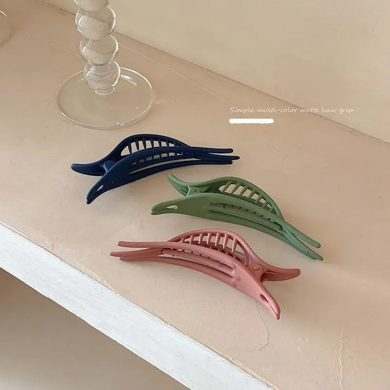 Duckbill Shaped Hairpin