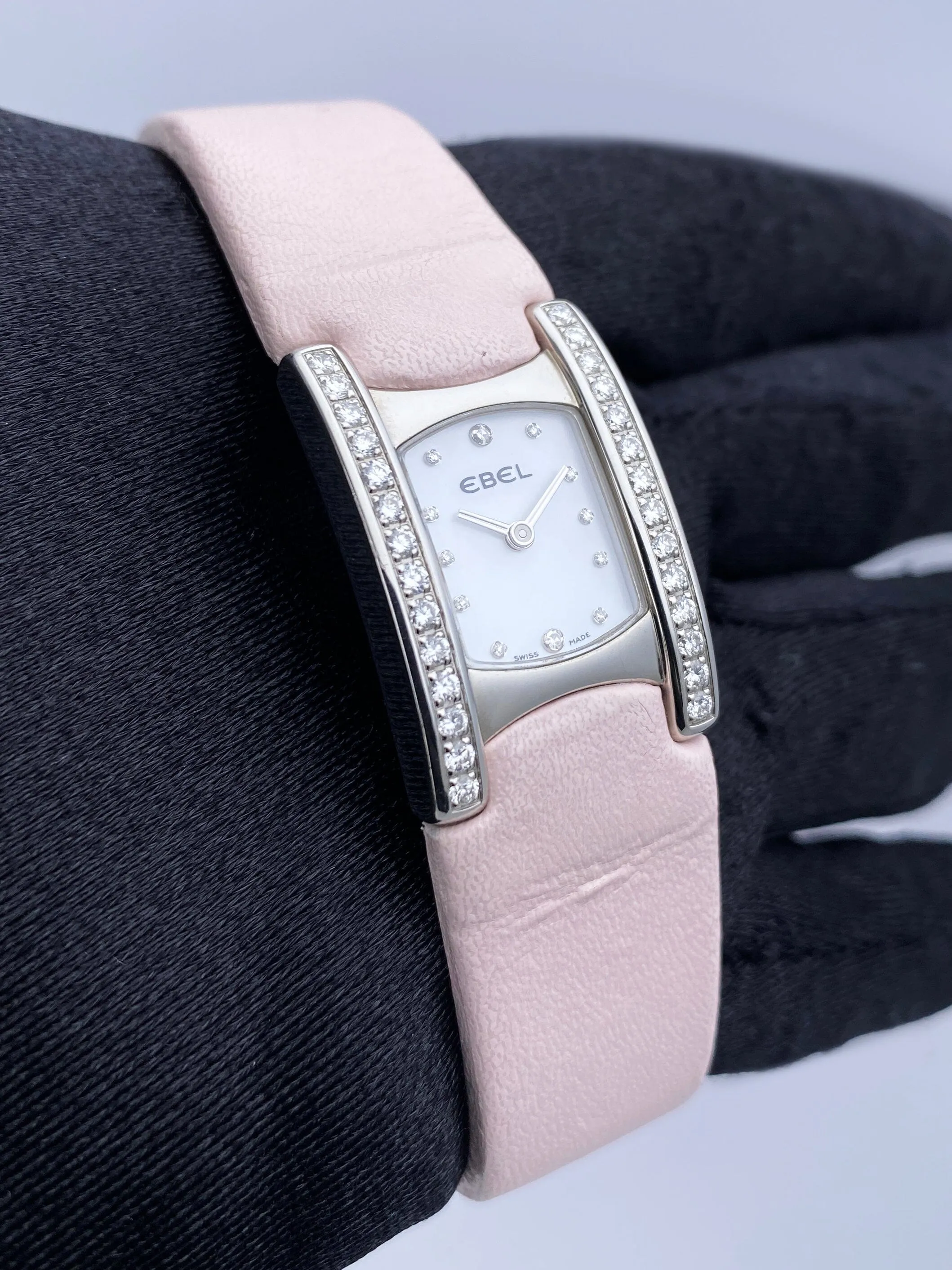 Ebel Beluga E9057A28-10 Diamonds Stainless Steel Ladies Watch