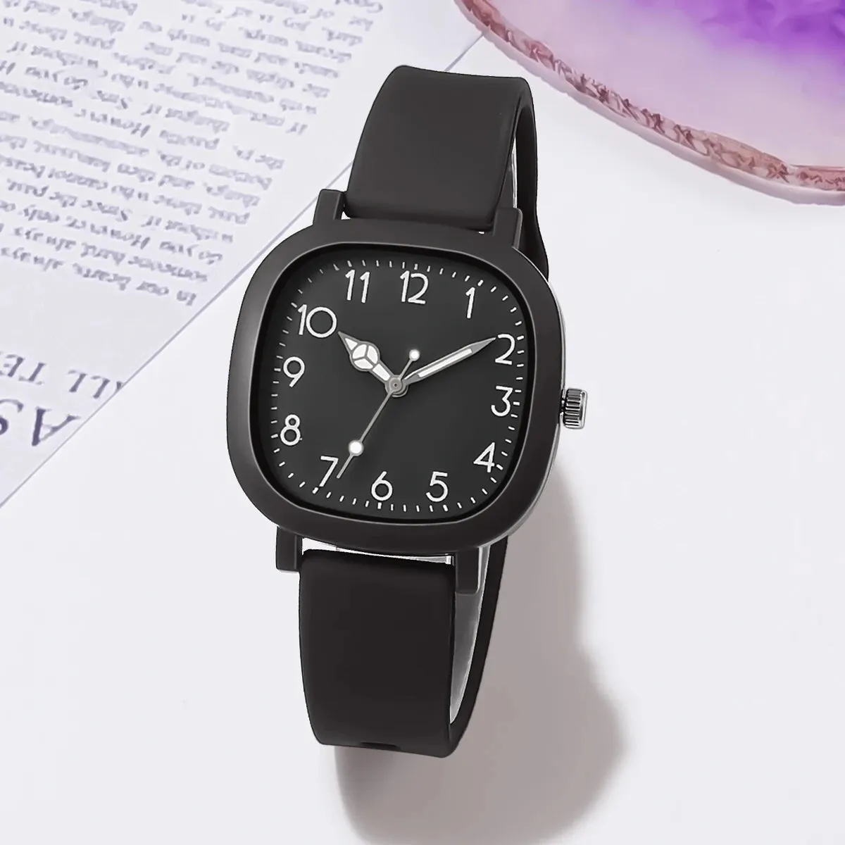 Fashion Women Watch Silicone Quartz ladies  Wristwatch