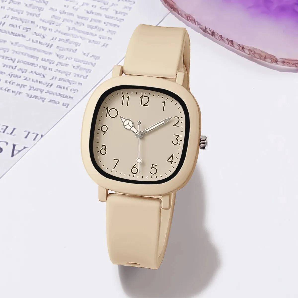 Fashion Women Watch Silicone Quartz ladies  Wristwatch