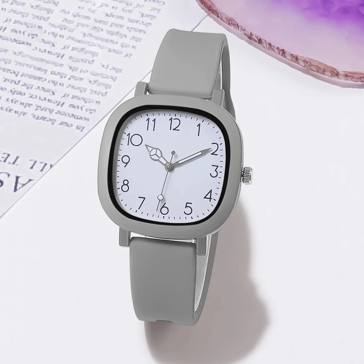 Fashion Women Watch Silicone Quartz ladies  Wristwatch