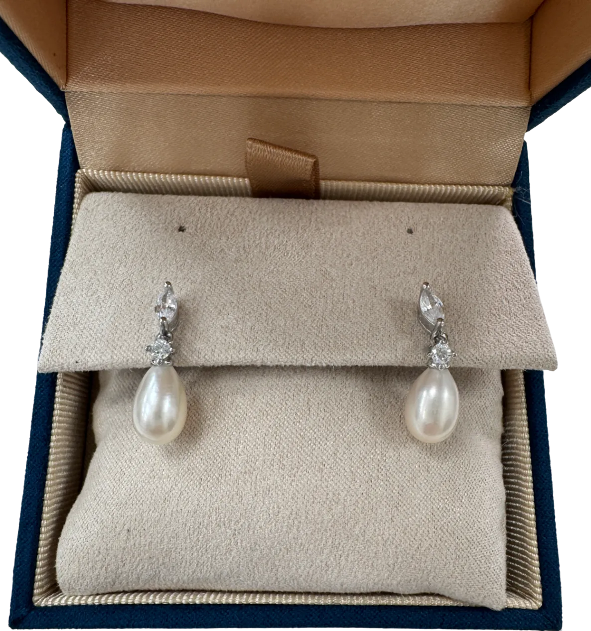 GINGIBERI White Sterling Silver Real Pearl & Diamond Earrings