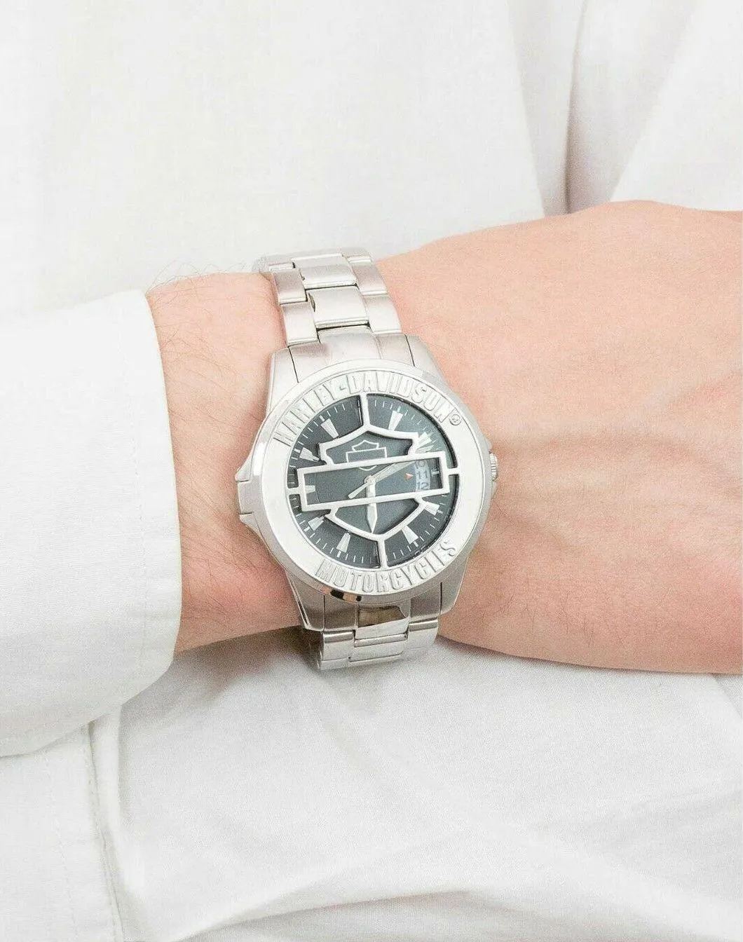 Harley Davidson Bar & Shield Men's Watch 76B143