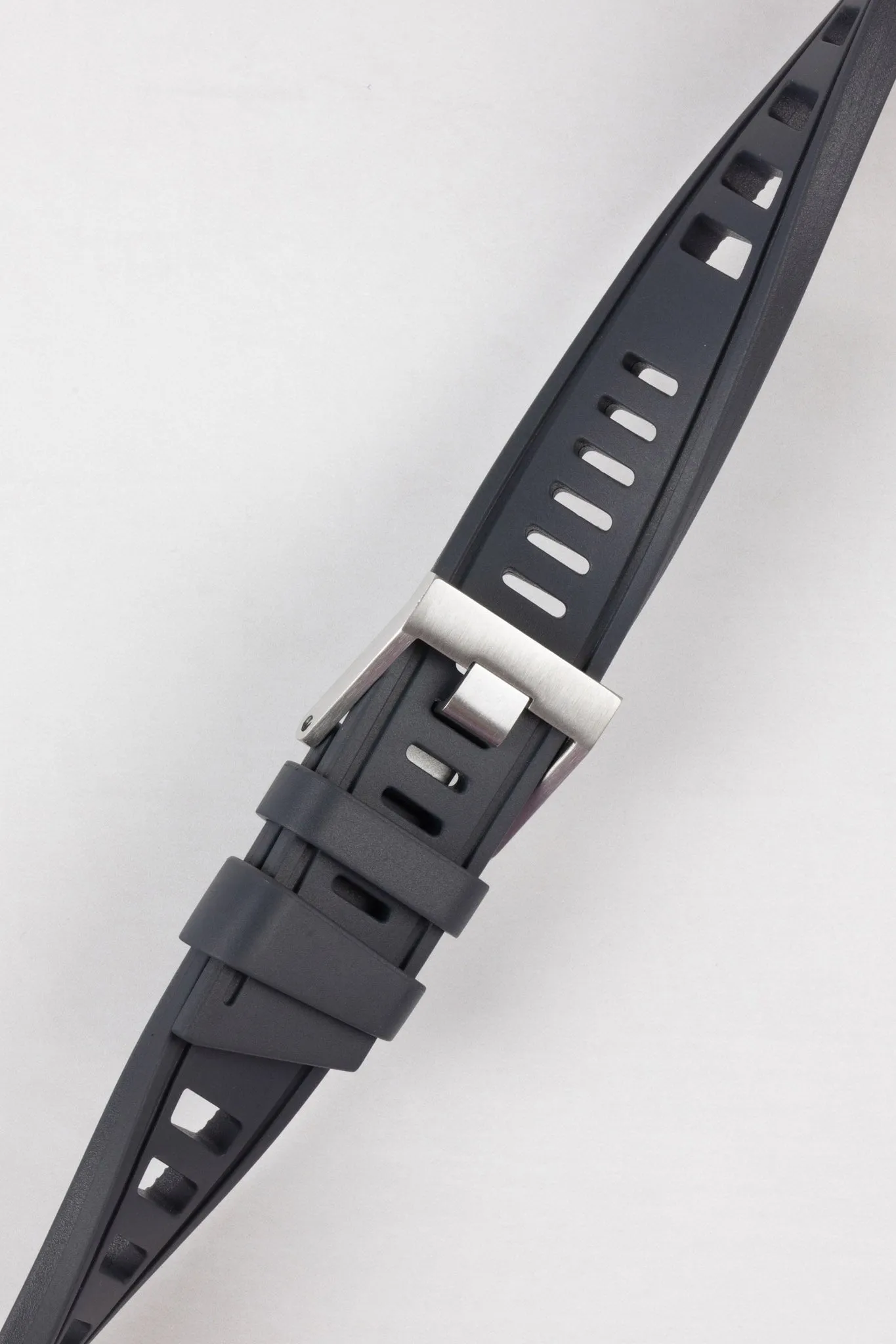 ISOfrane Rubber Dive Watch Strap in ANTHRACITE