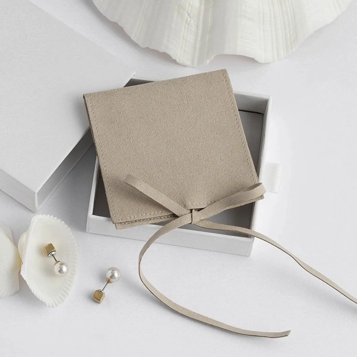 Jewelry Pouch 20pcs 8x8cm Luxury Microfiber Jewelry Packaging Bag