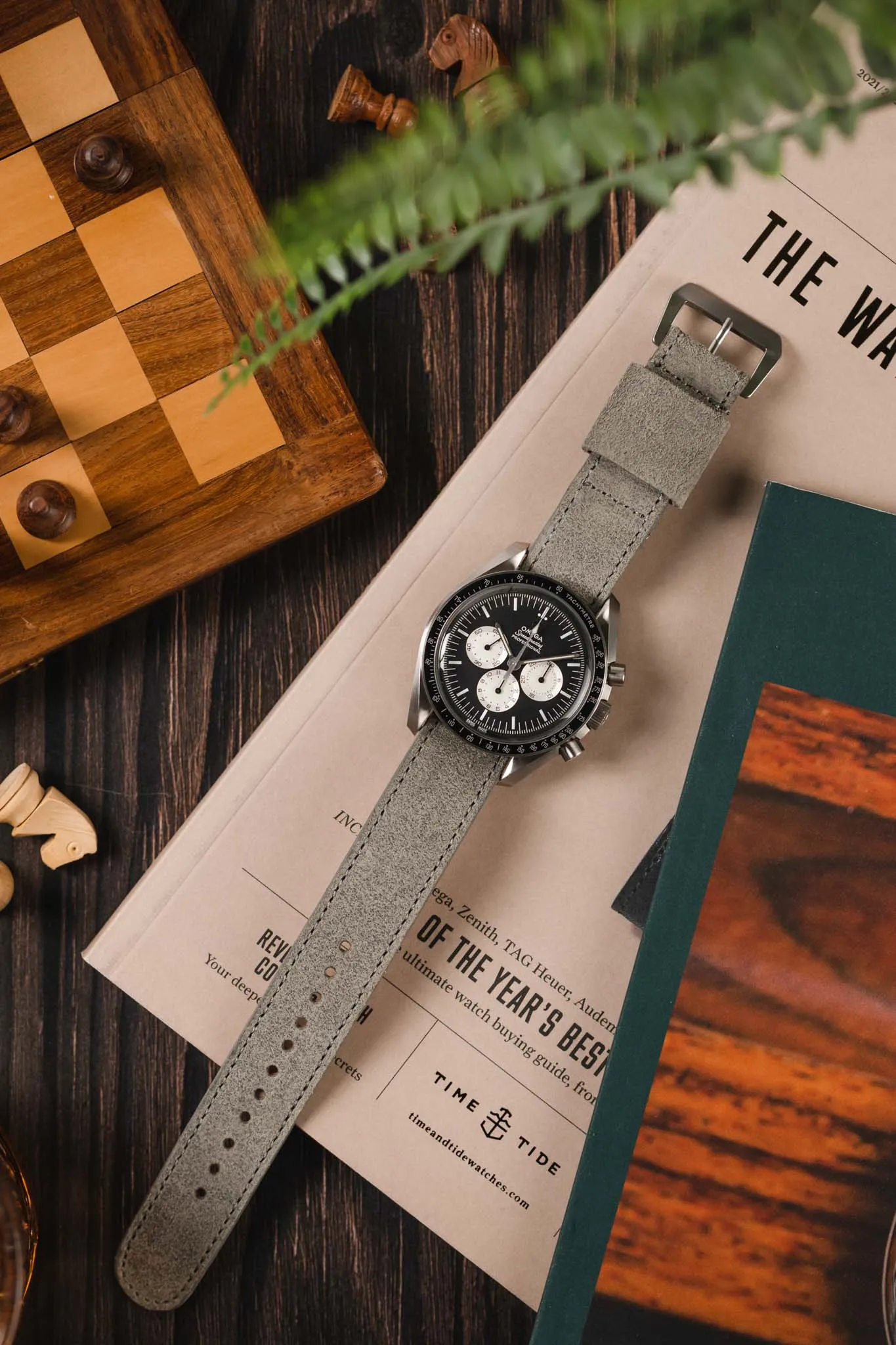 JPM Italian Leather One-Piece Watch Strap in TASSO GREY with Single Leather Keeper