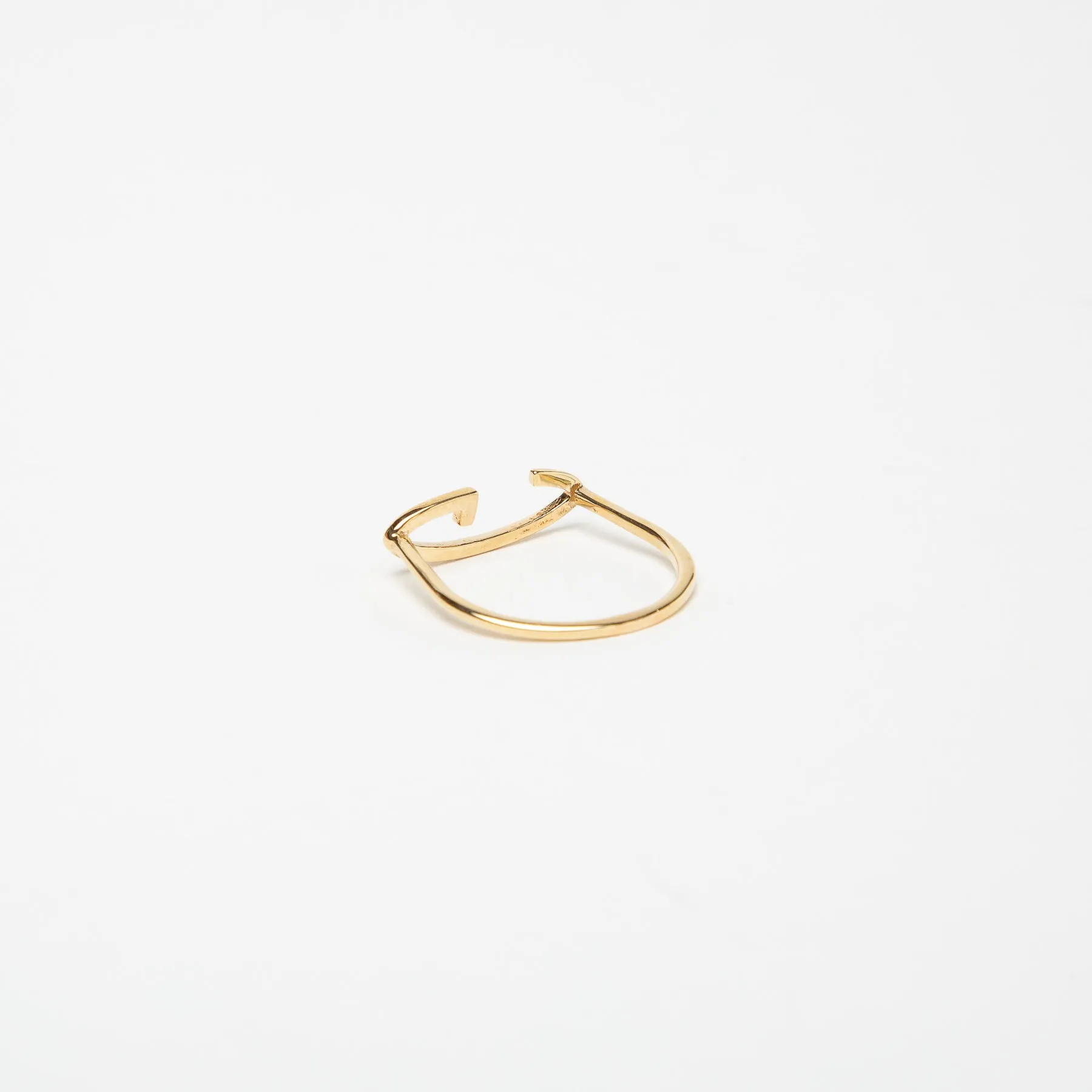 KWIT | 14K GOLD LETTER G RING