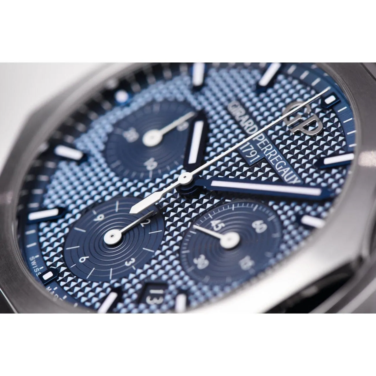 Laureato Chronograph 42 MM