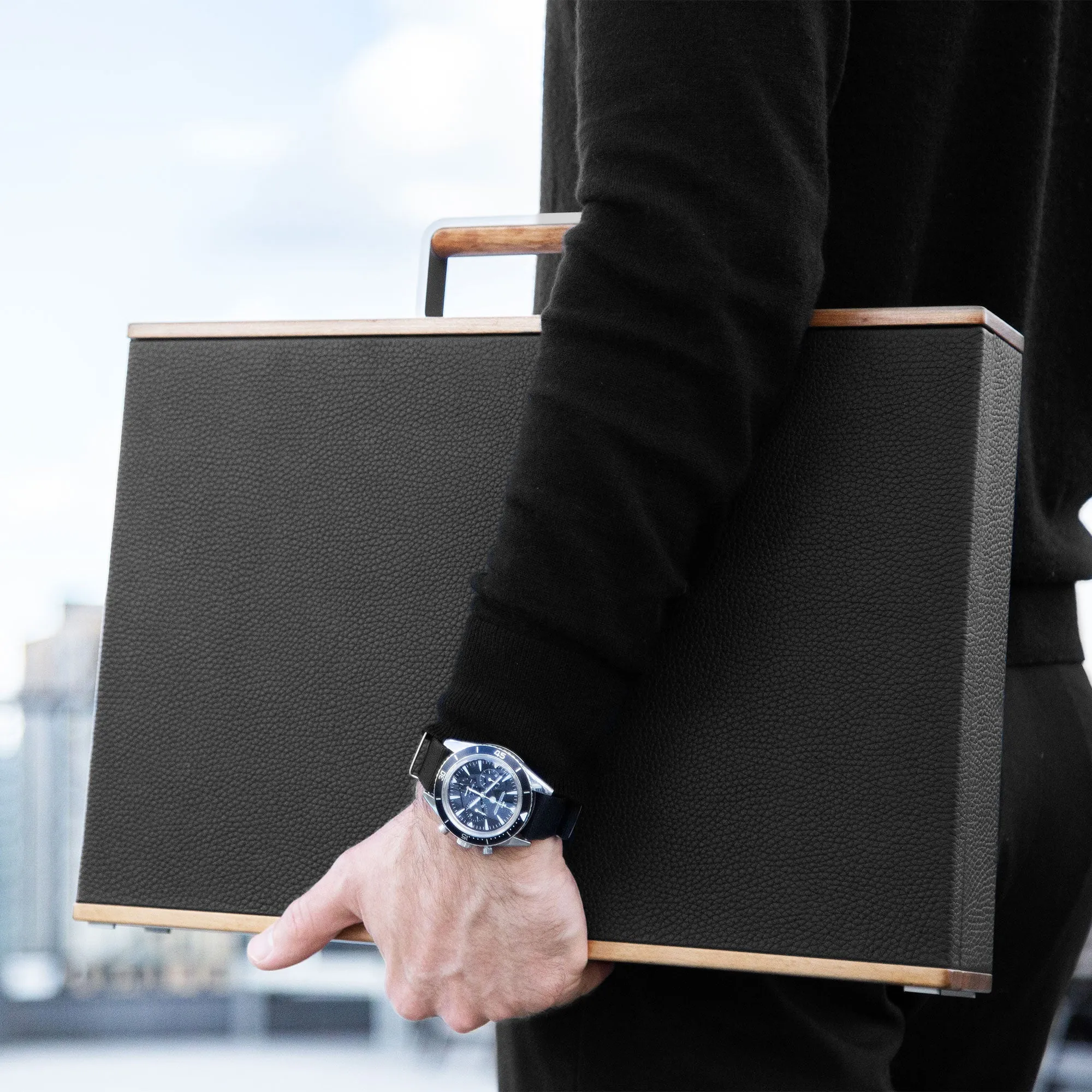 MACKENZIE 12 ORIGINAL WATCH BRIEFCASE - BLACK / GREY