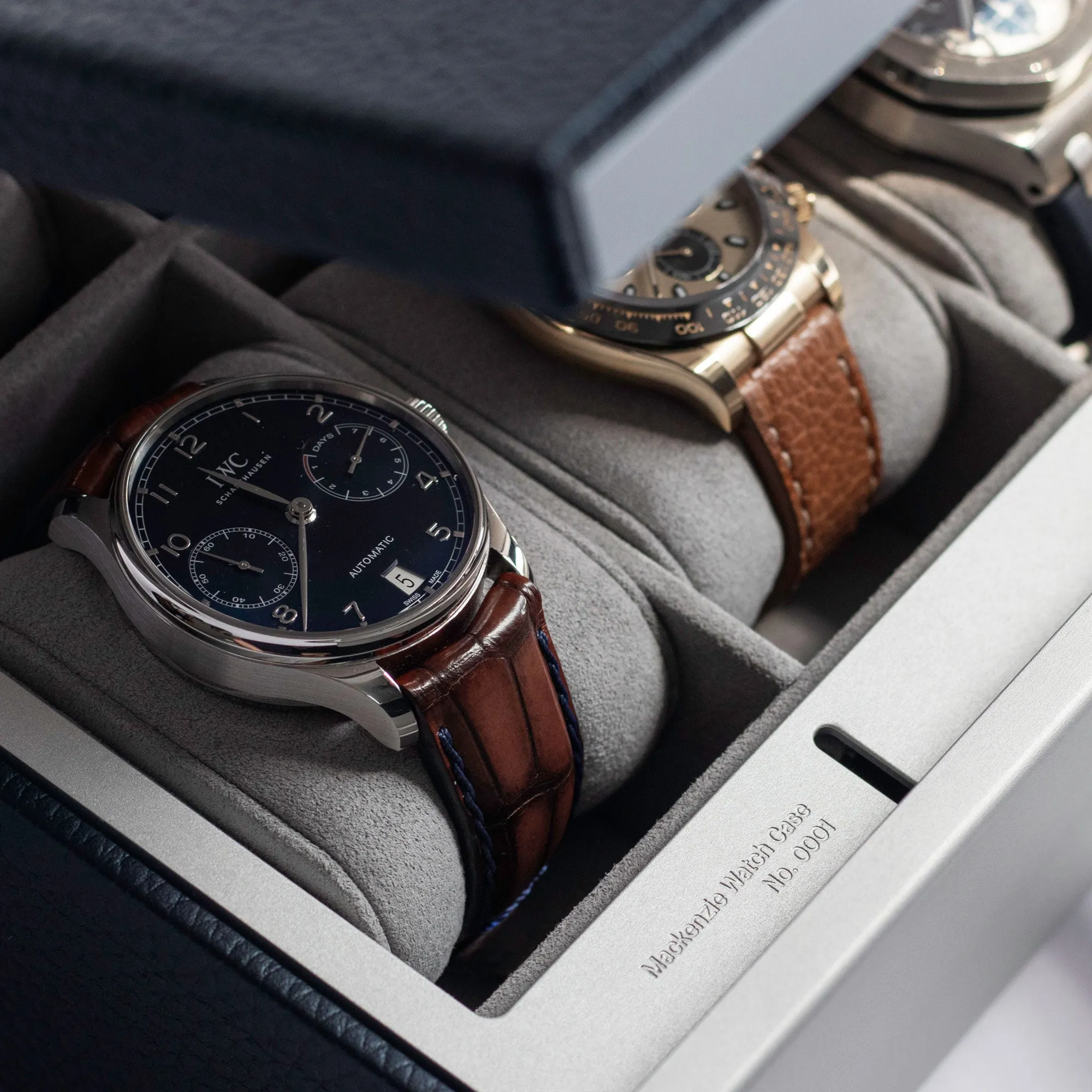MACKENZIE 12 WATCH BRIEFCASE - MARINE / GREY