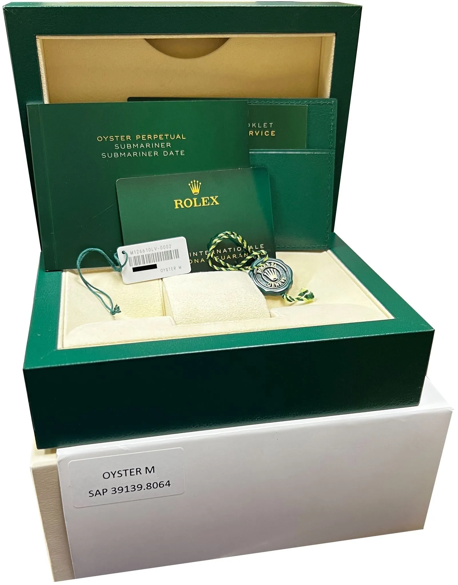 NEW STICKERED APRIL 2024 Rolex Submariner 41mm Date GREEN KERMIT 126610 LV BOX