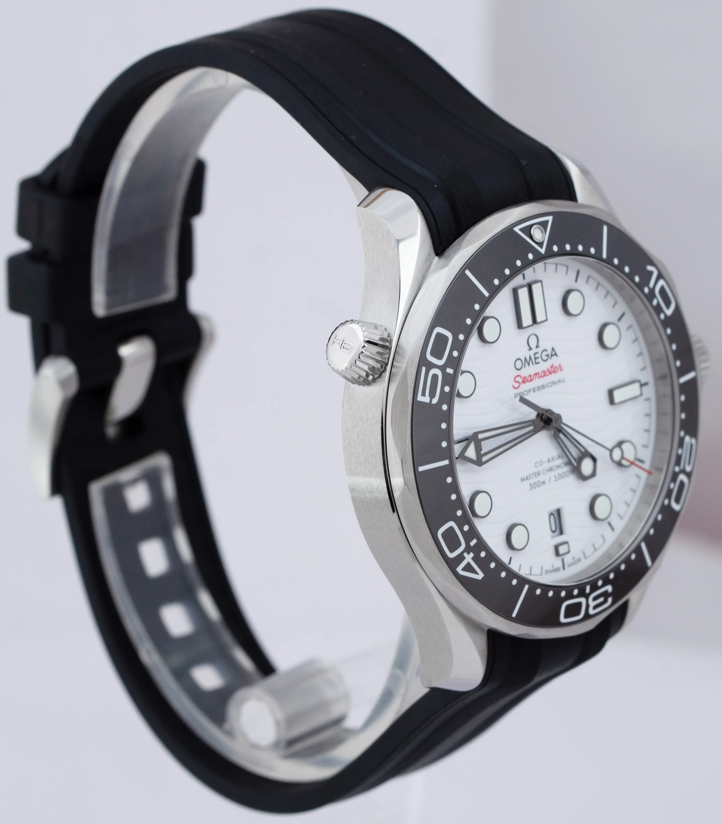Omega Seamaster 300 Co-Axial 42mm Stainless White Watch 210.32.42.20.04.001 BOX