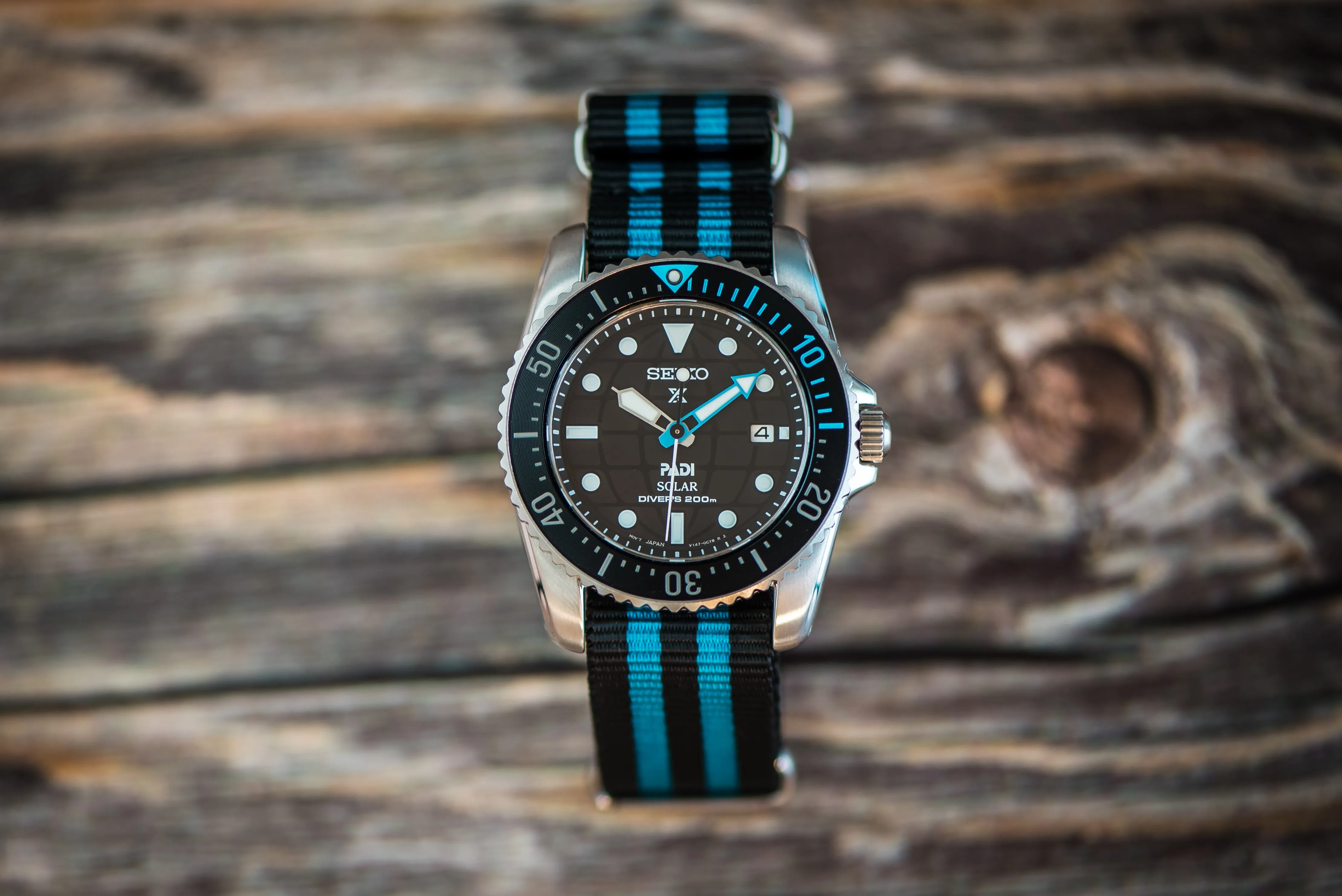 Original - Bond Aqua