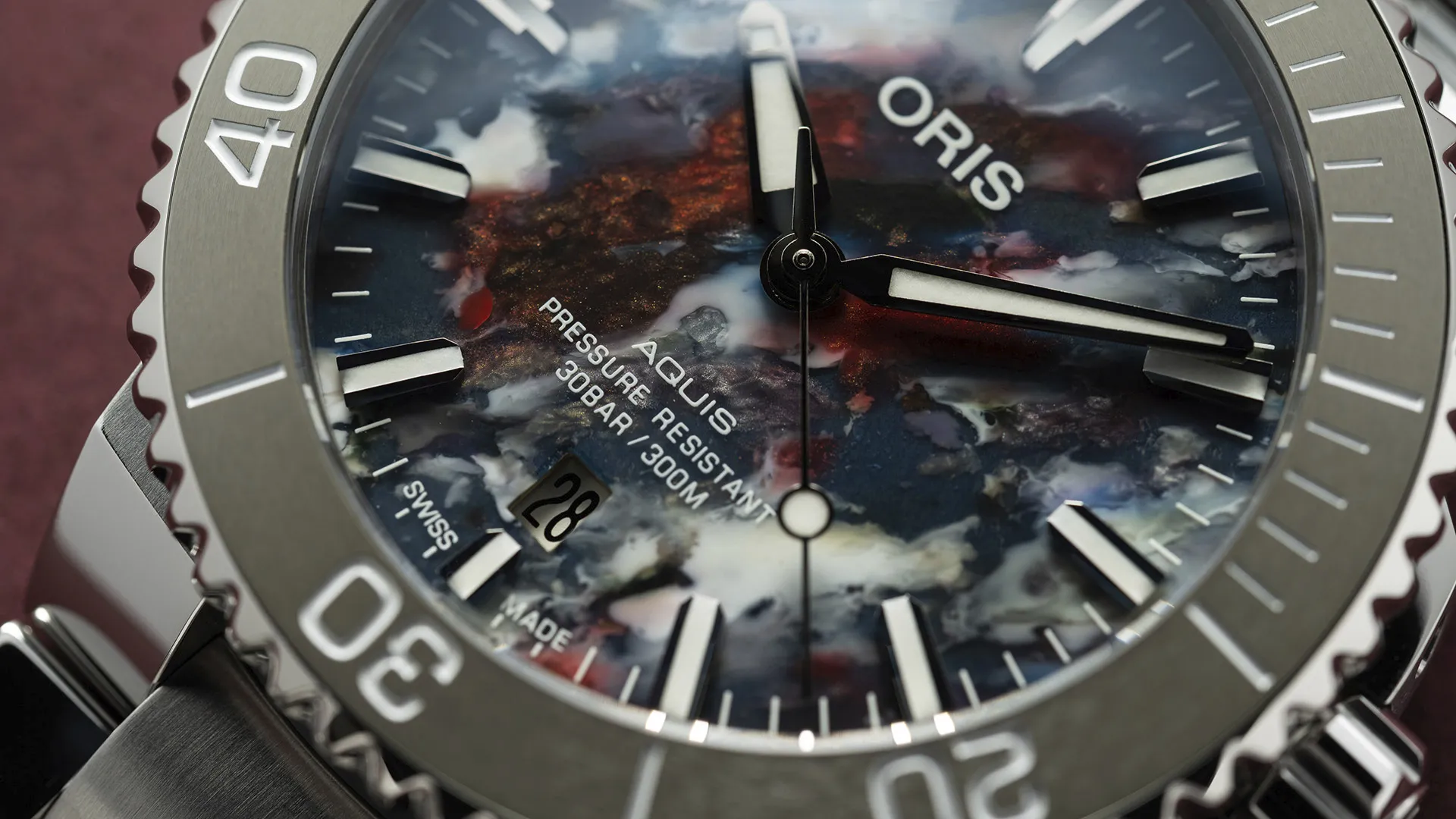 ORIS Aquis Date, 41.50mm