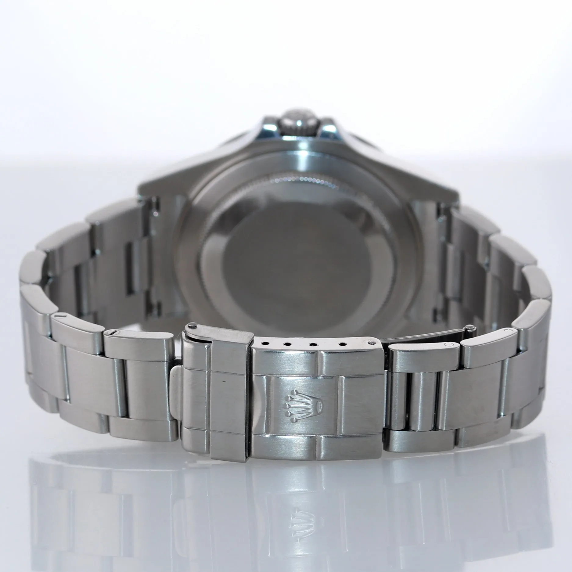 PAPERS RANDOM SERIAL 2010 Rolex Explorer II 16570 Polar 40mm 3186 GMT Watch