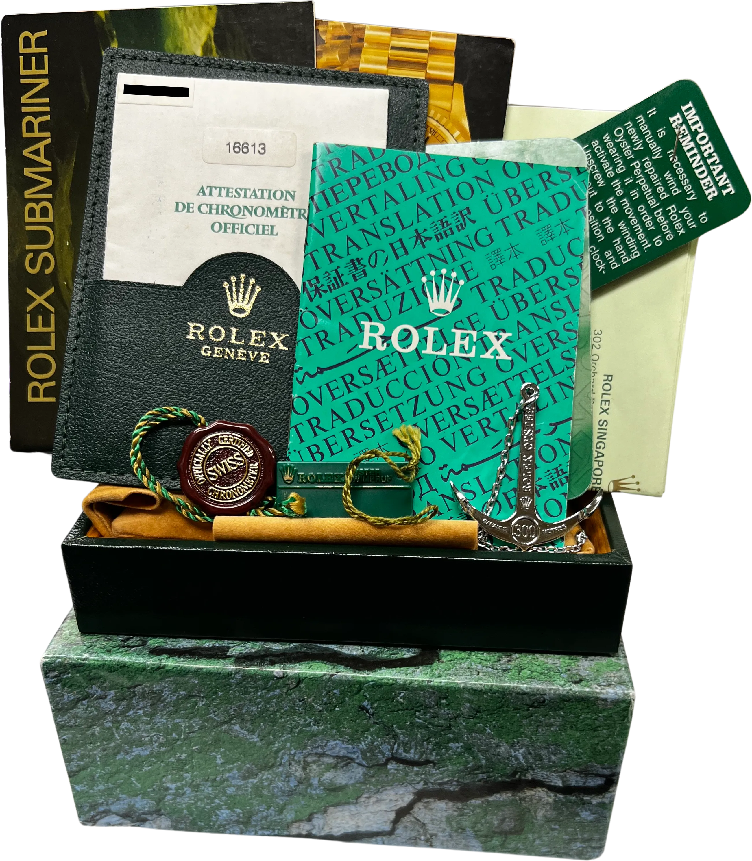 PAPERS Rolex Submariner Two-Tone 18K Gold Buckle Black 40mm 16613 Watch B P