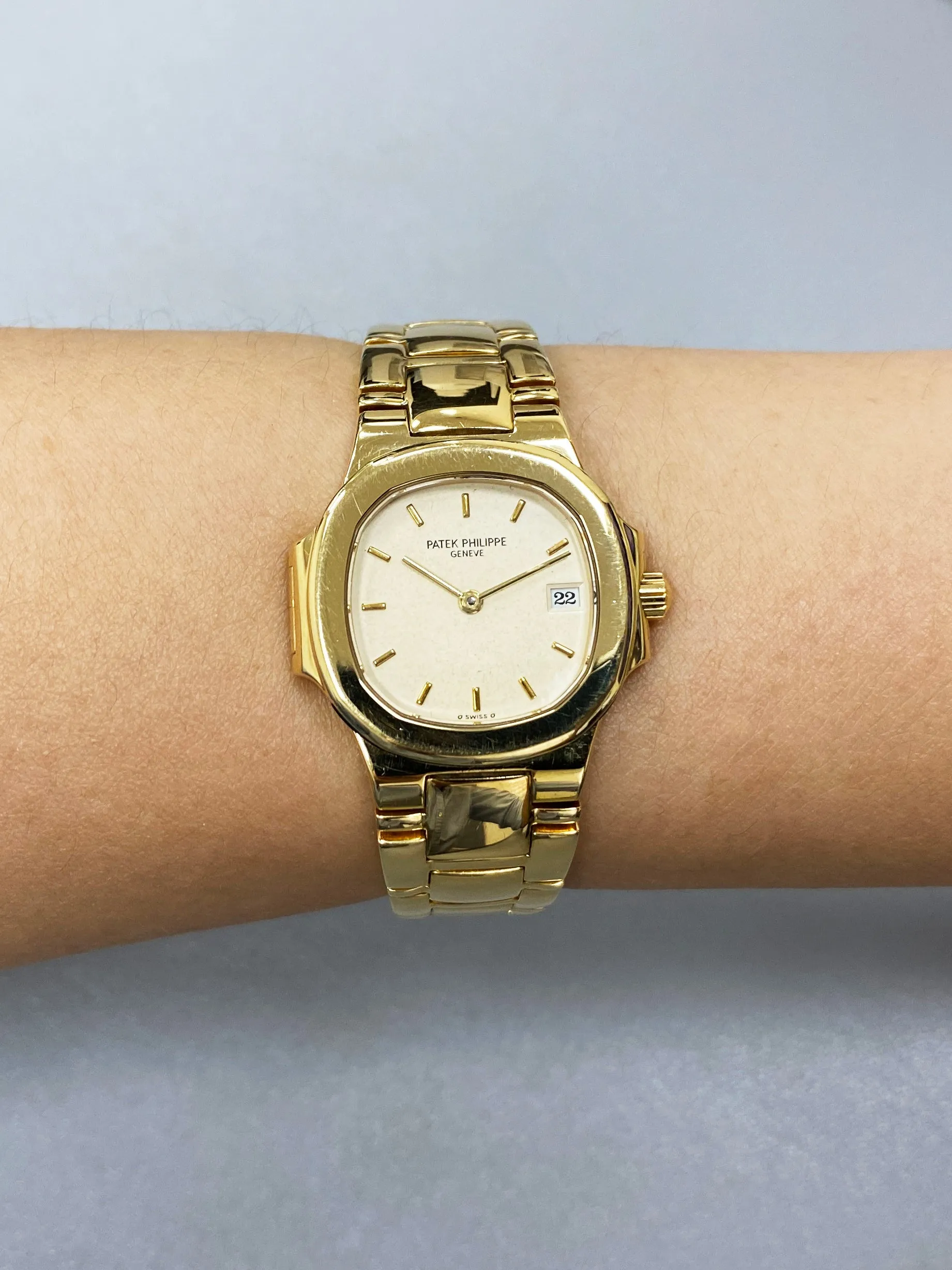 Patek Philippe Nautilus 4700 18K Yellow Gold Ladies Watch