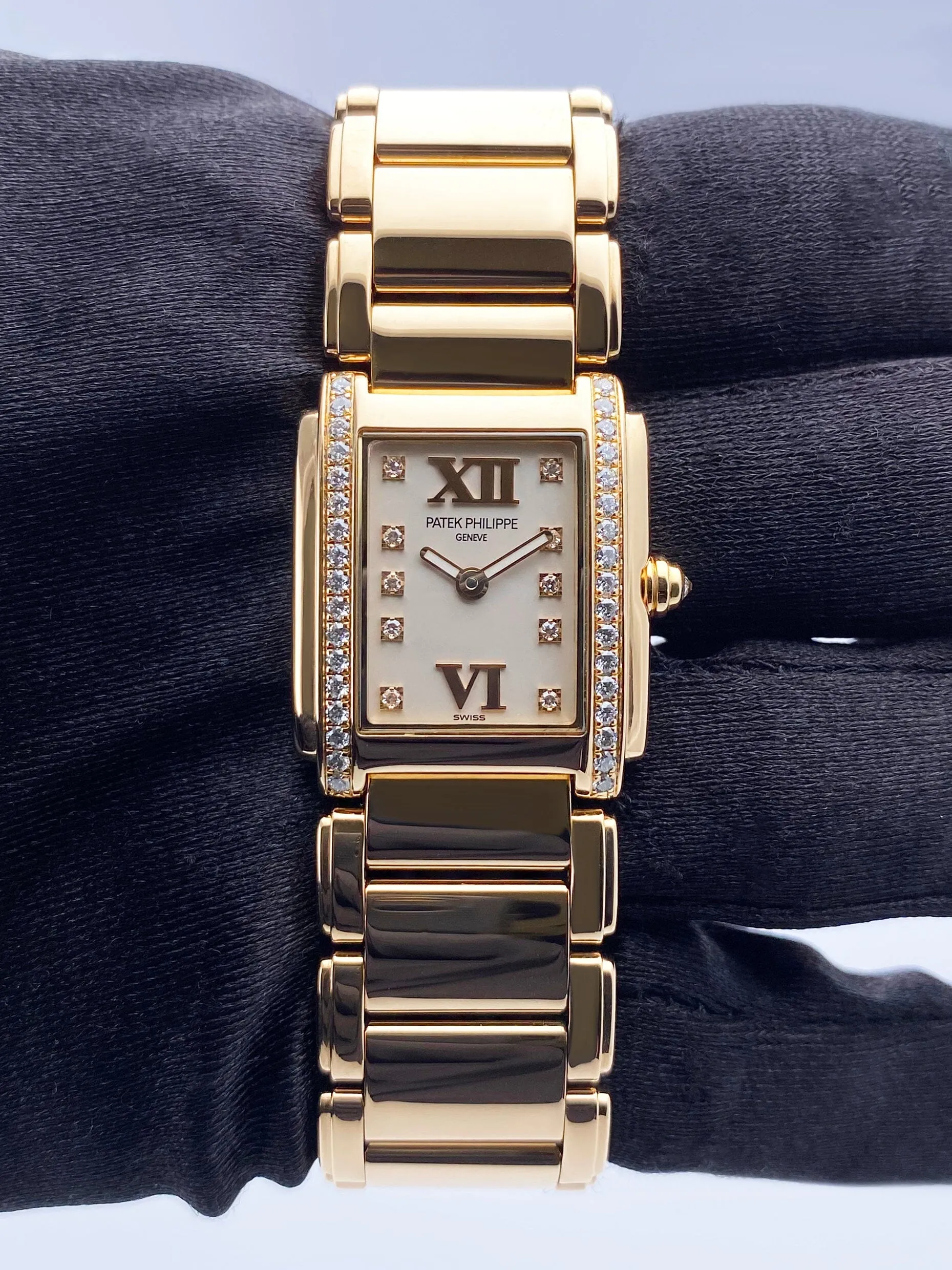 Patek Philippe Twenty-4 4908/11R White Dial Ladies Watch With Archives