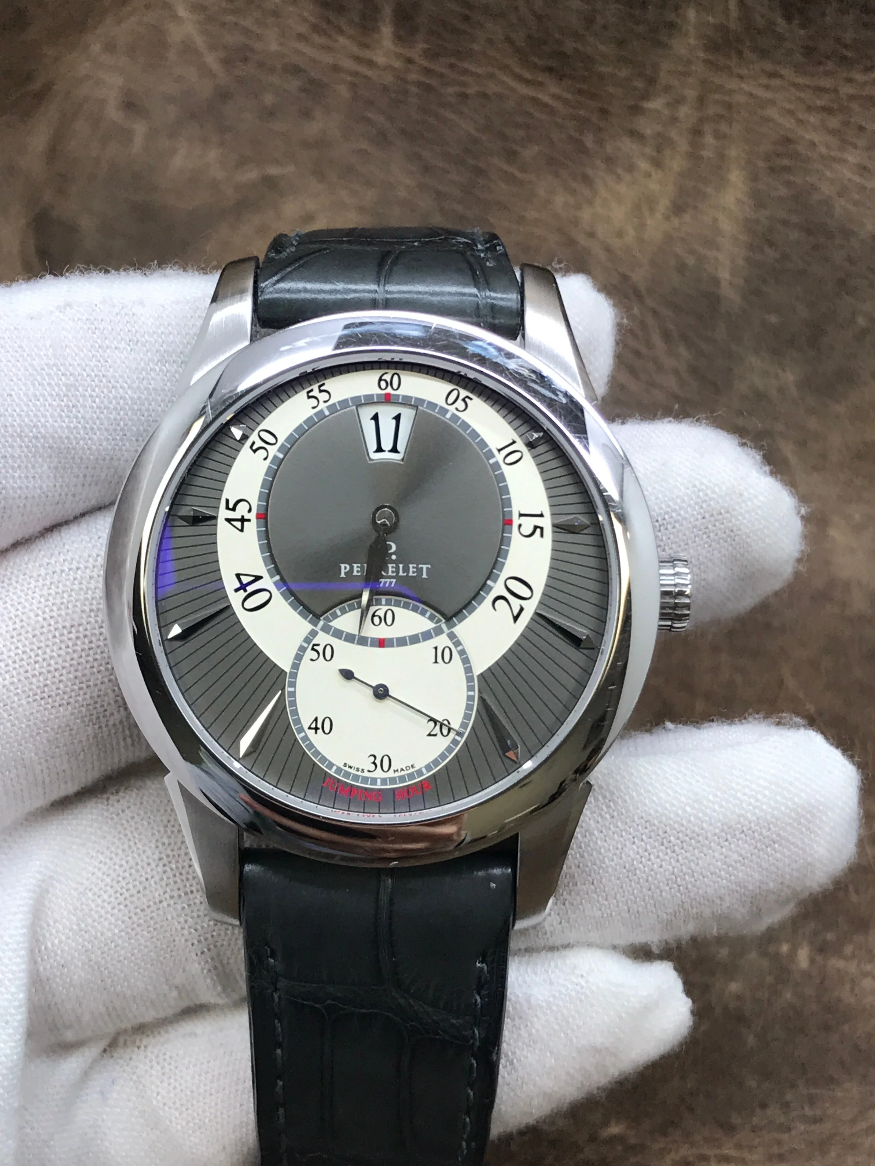 Perrelet Classic Jumping Hour A1037 Silver Dial Automatic  Men's Watch