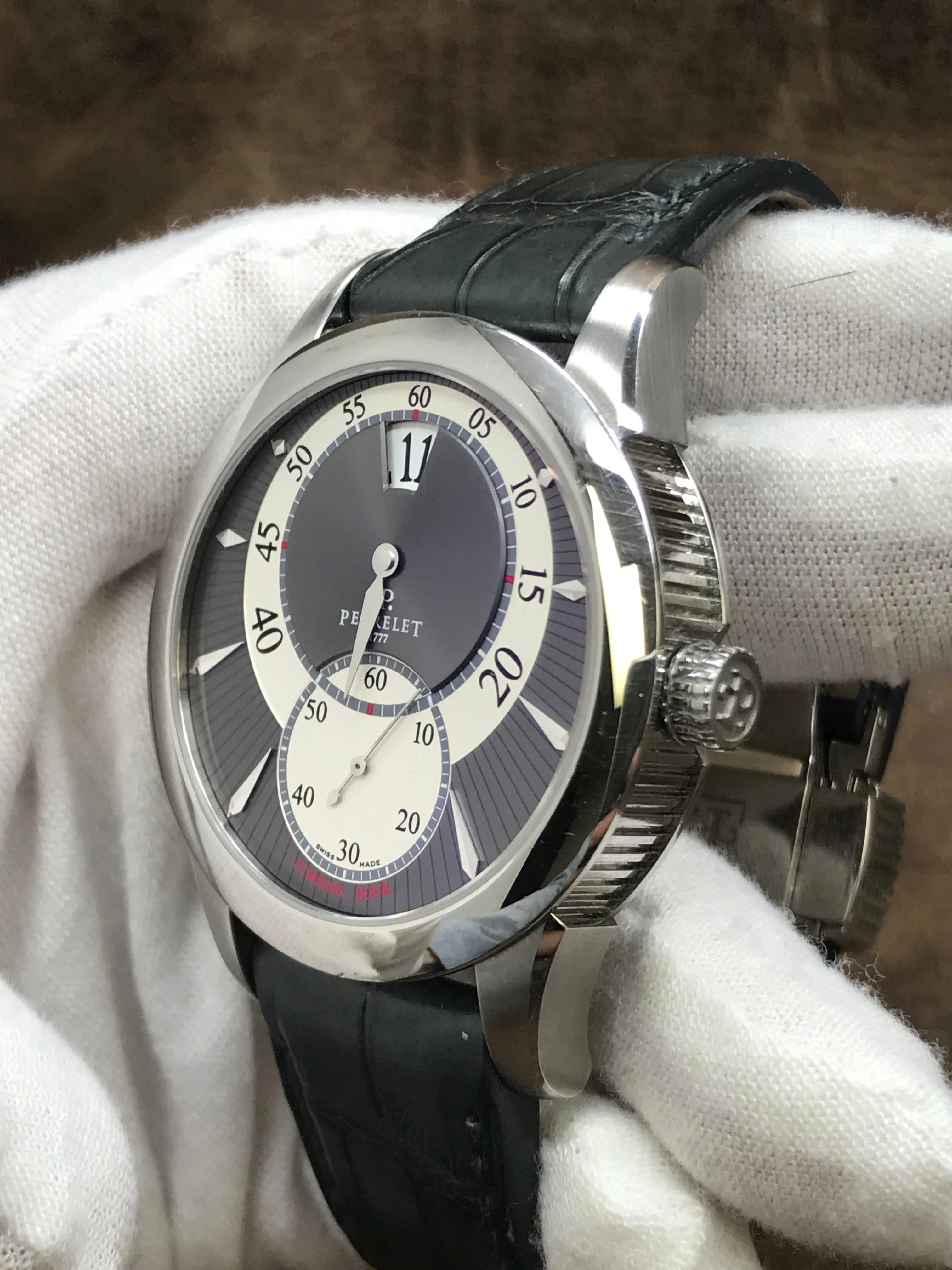 Perrelet Classic Jumping Hour A1037 Silver Dial Automatic  Men's Watch