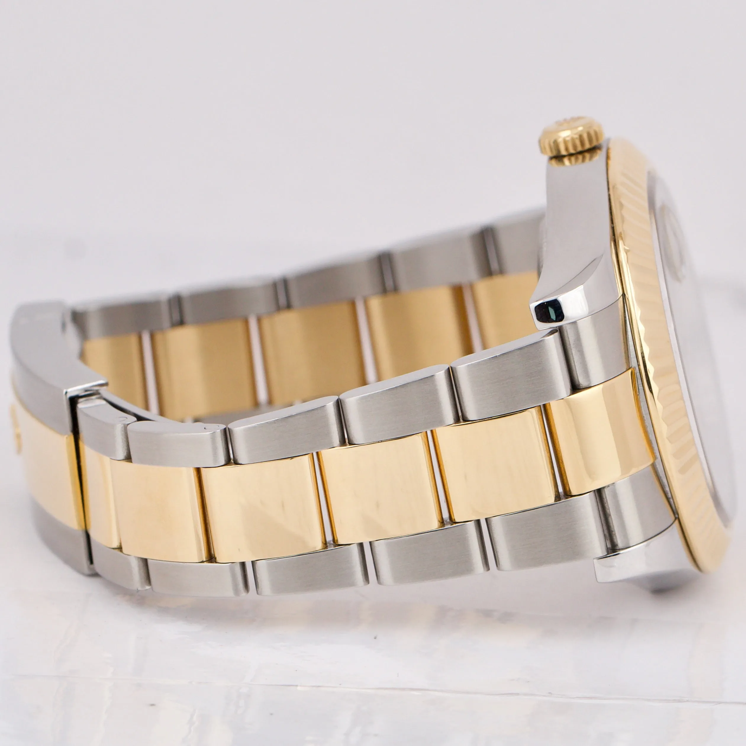 Rolex Datejust II 2 BLACK ROMAN 18K Two-Tone Yellow Gold Steel 41mm Watch 116333