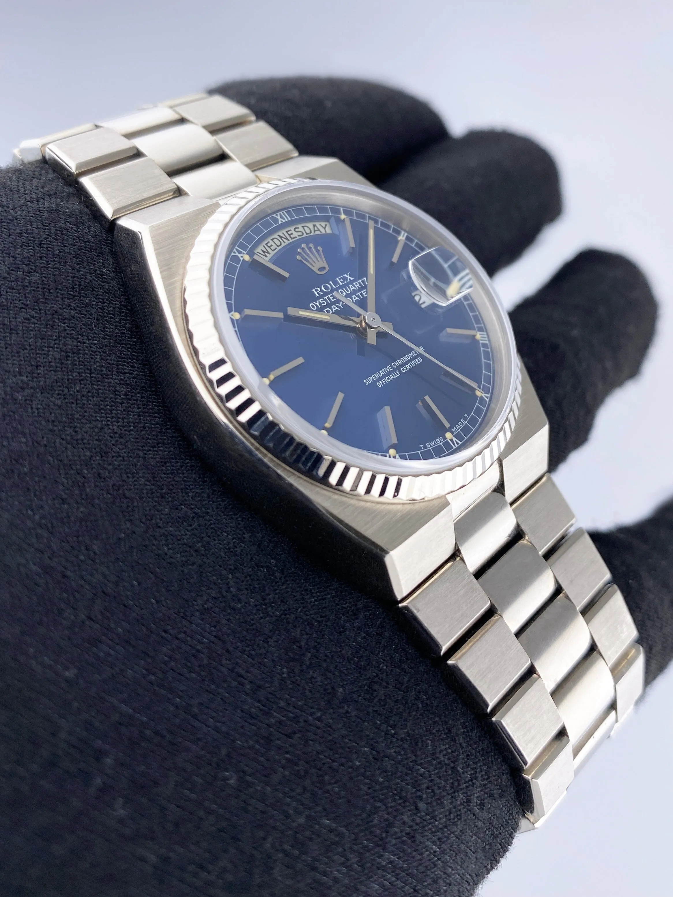 Rolex Day Date Oysterquartz 19019 Blue Dial 18K White Gold Mens Watch