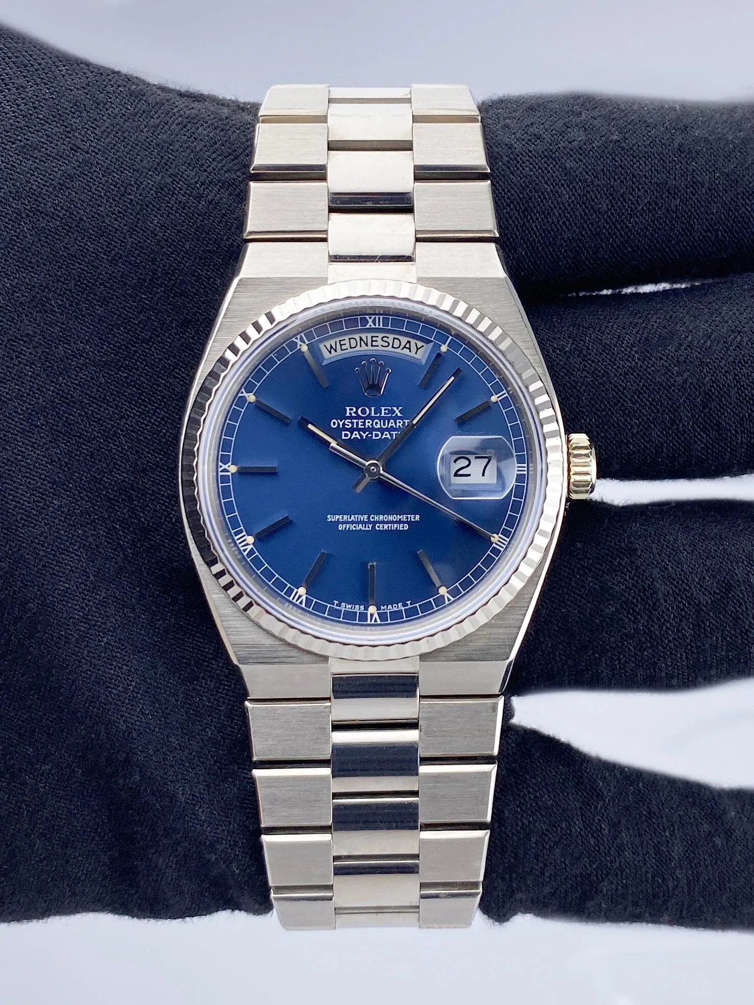 Rolex Day Date Oysterquartz 19019 Blue Dial 18K White Gold Mens Watch