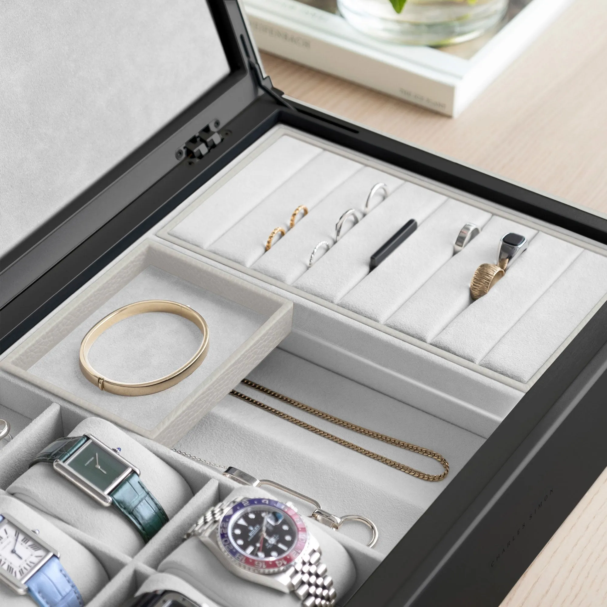 TAYLOR 4 WATCH AND JEWELRY BOX - WHITE / BLACK